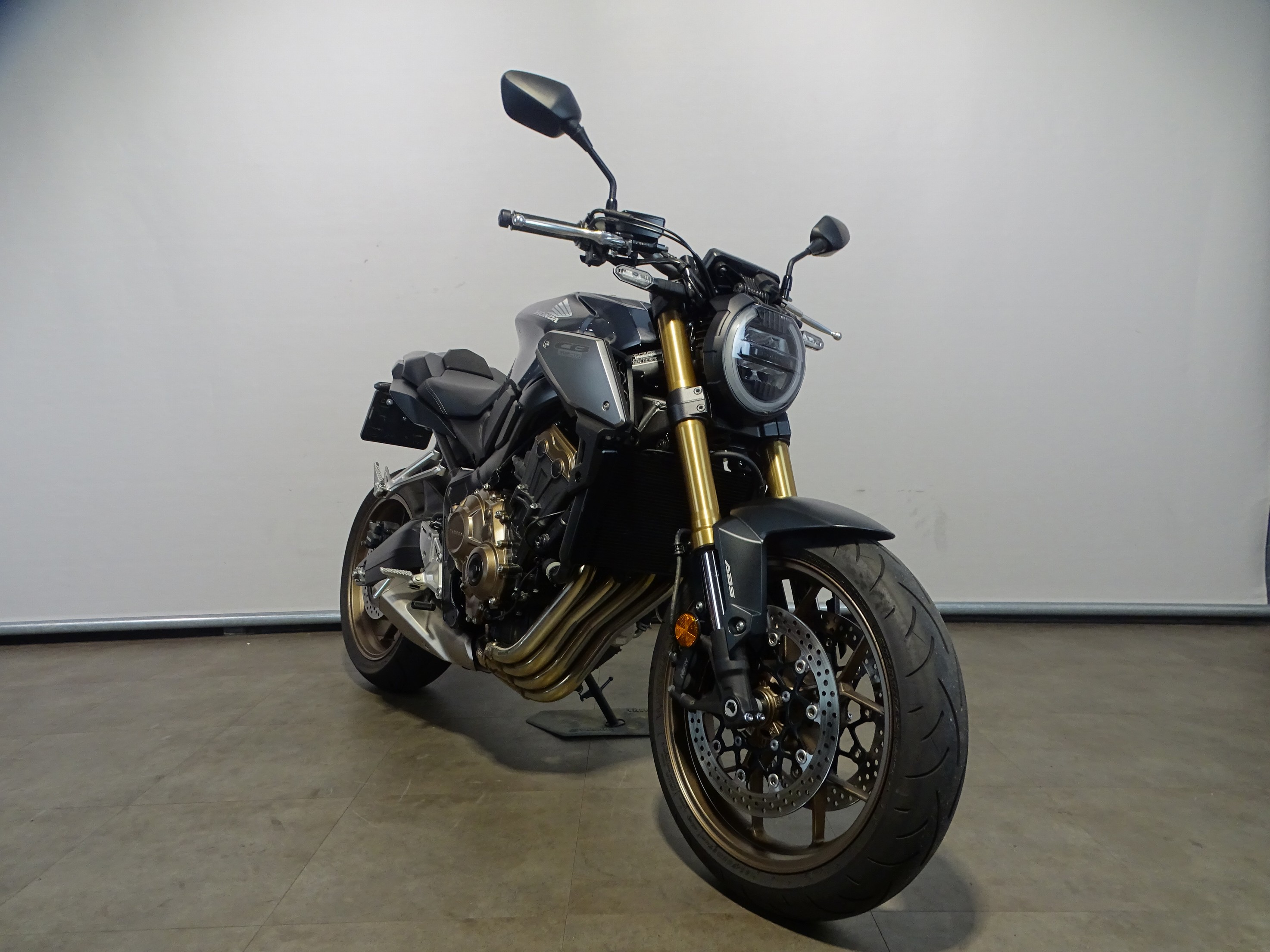 HONDA CB 650 R