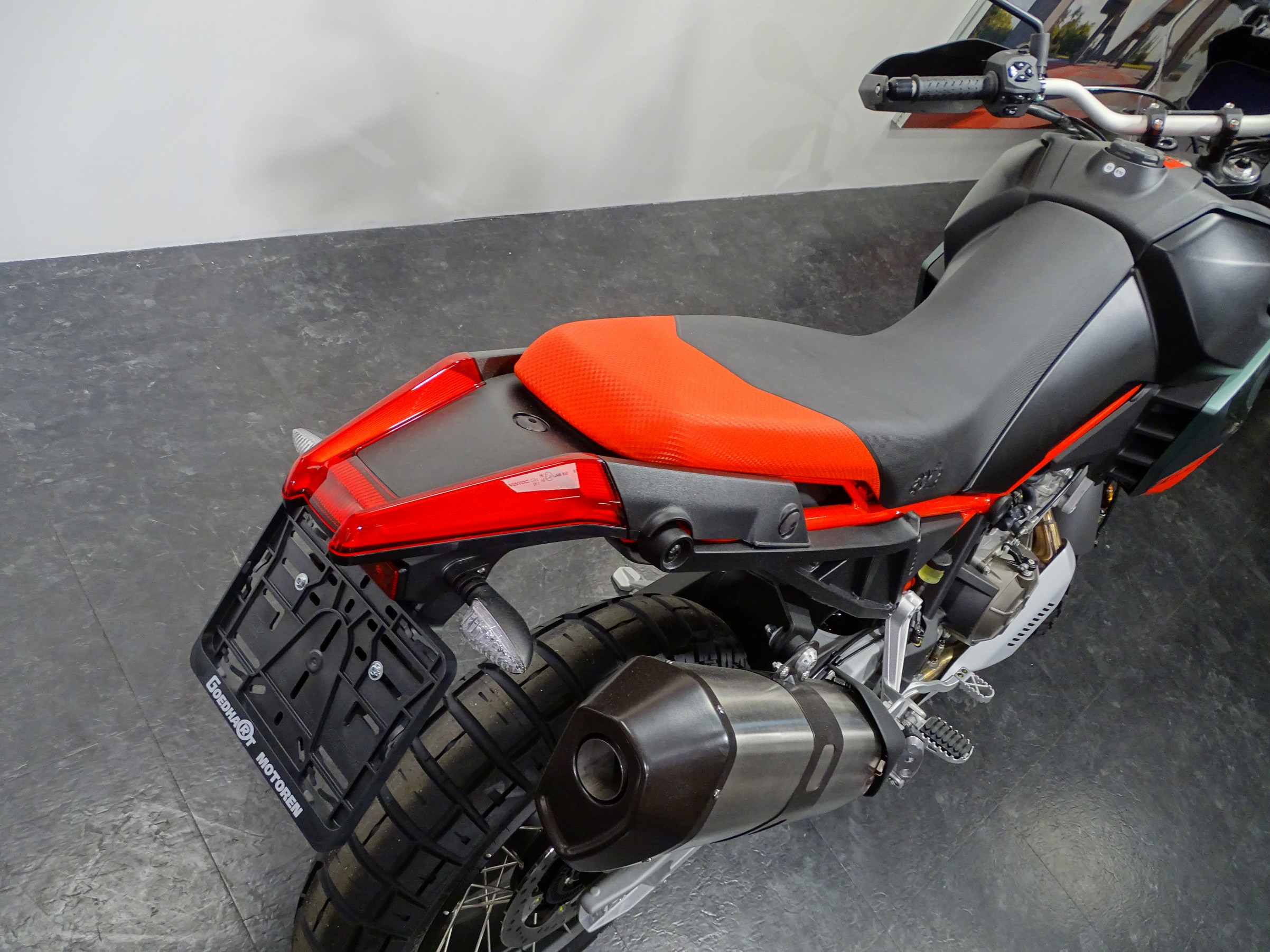 APRILIA TUAREG 660