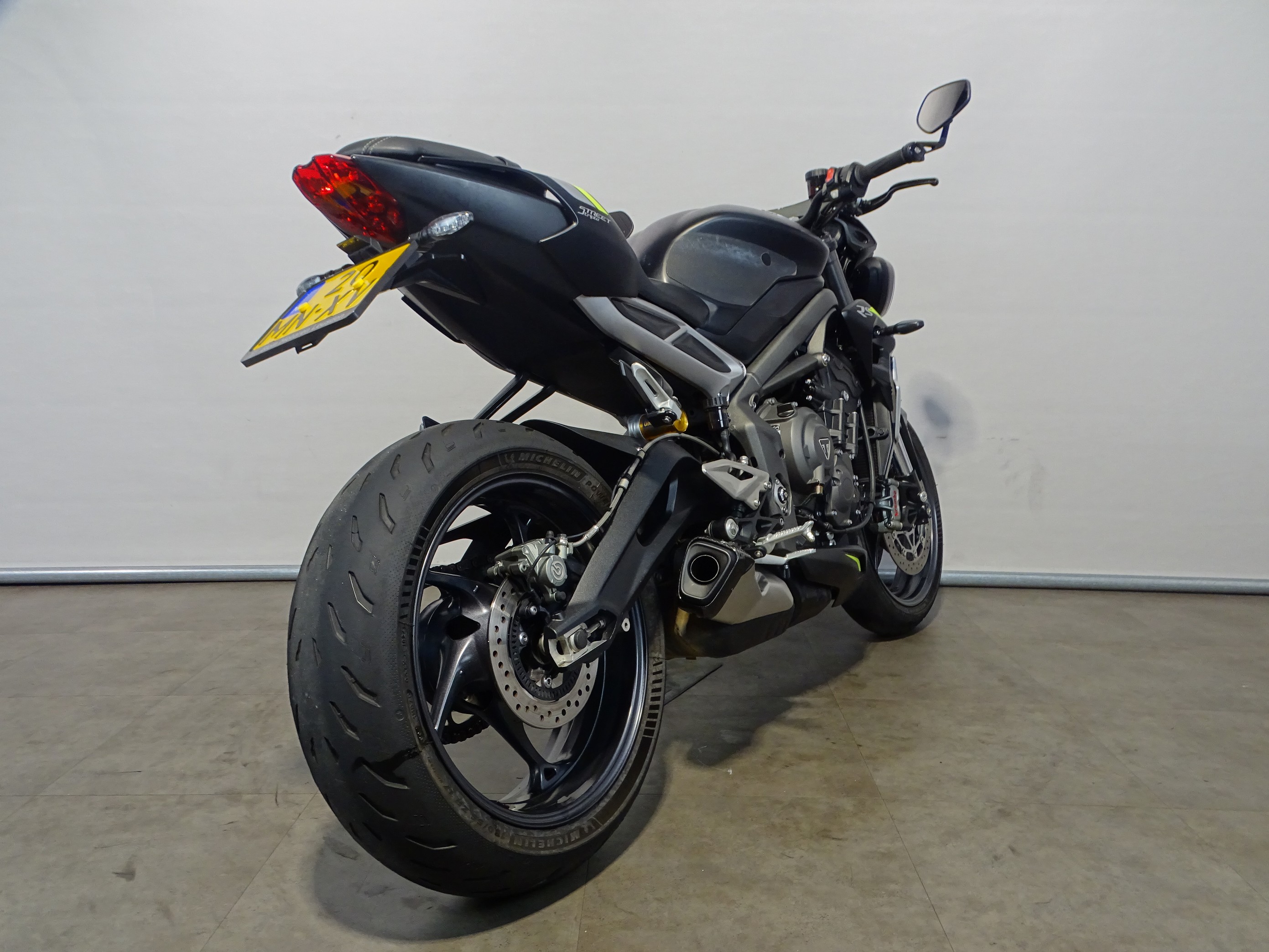 TRIUMPH STREET TRIPLE RS