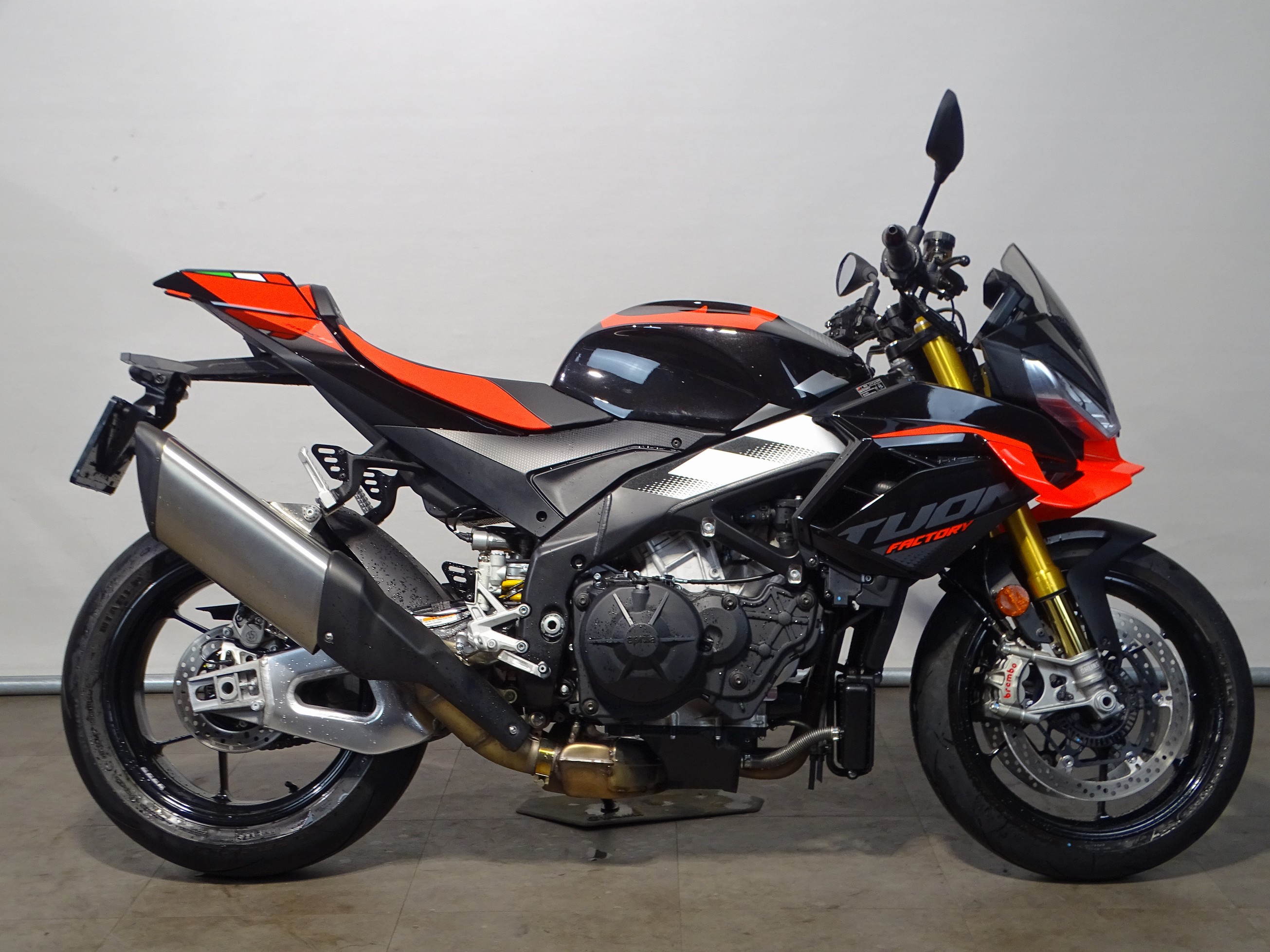 APRILIA TUONO V4 1100 E FACTORY