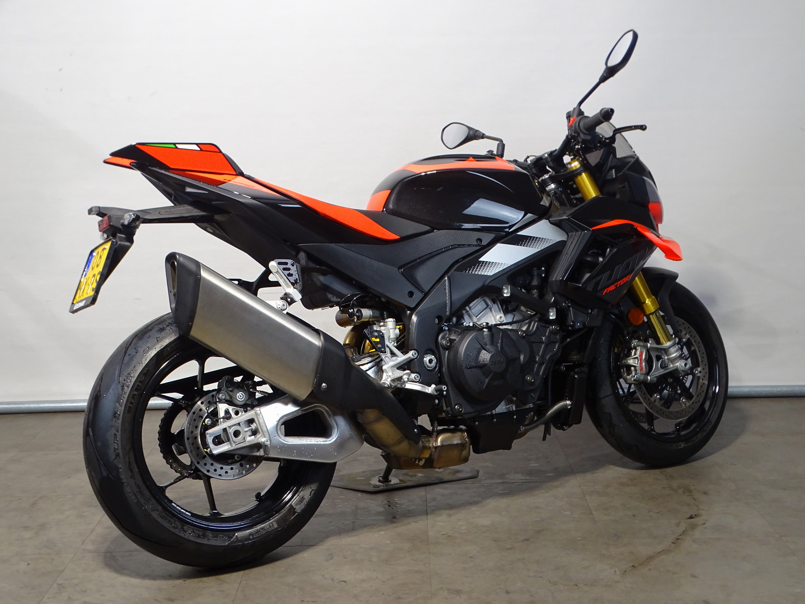 APRILIA TUONO V4 1100 E FACTORY