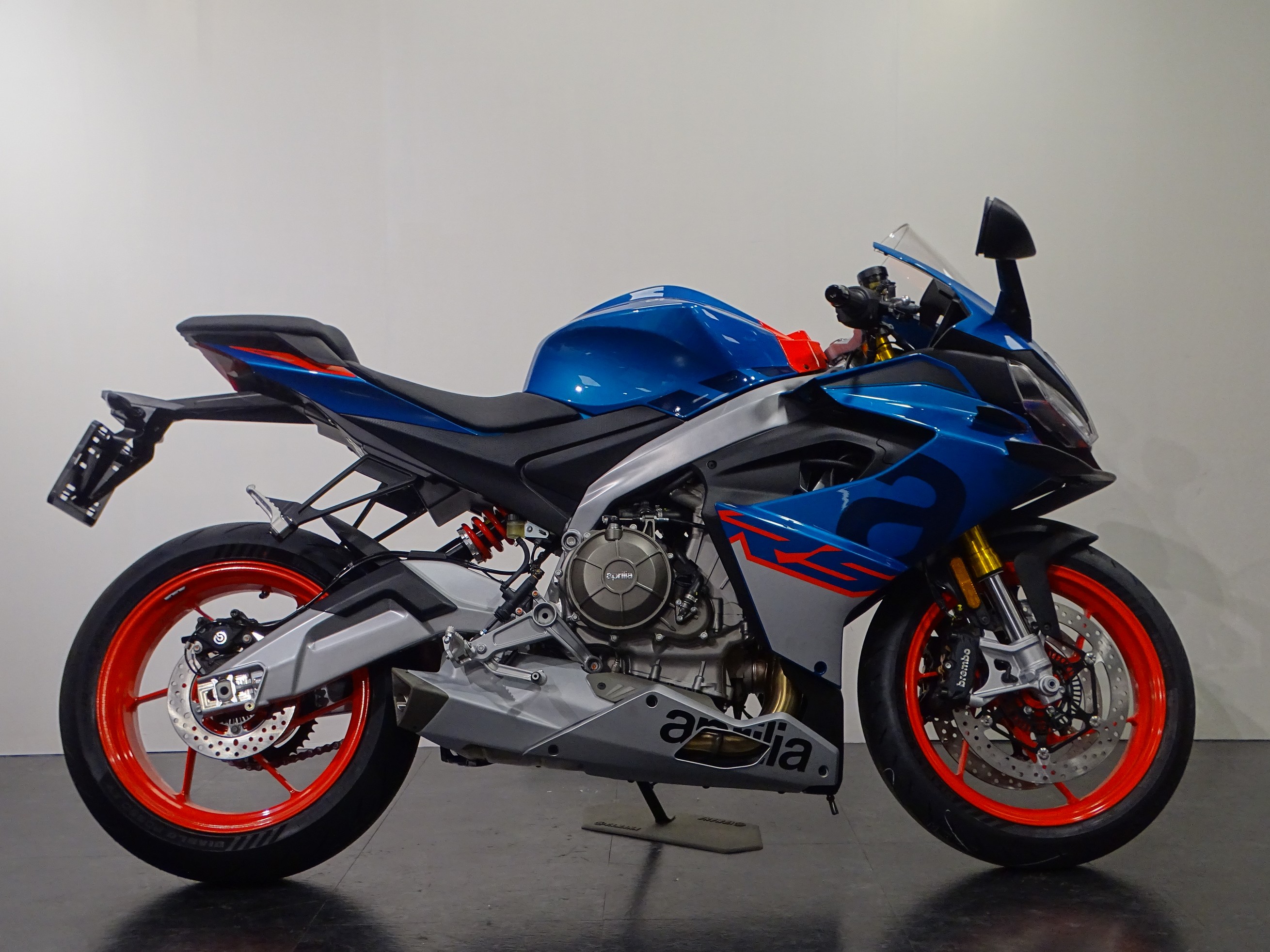 APRILIA RS 660
