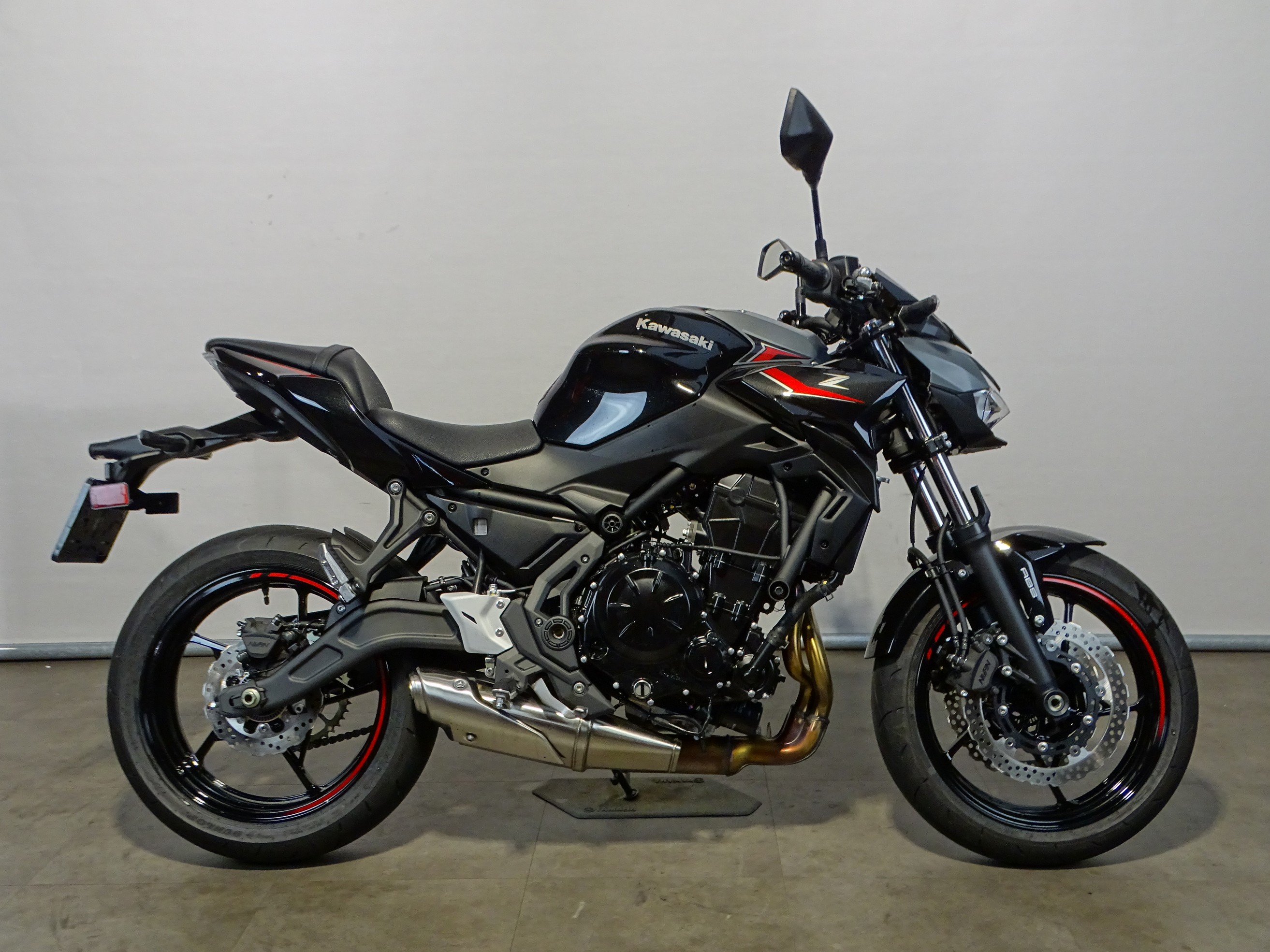KAWASAKI Z 650