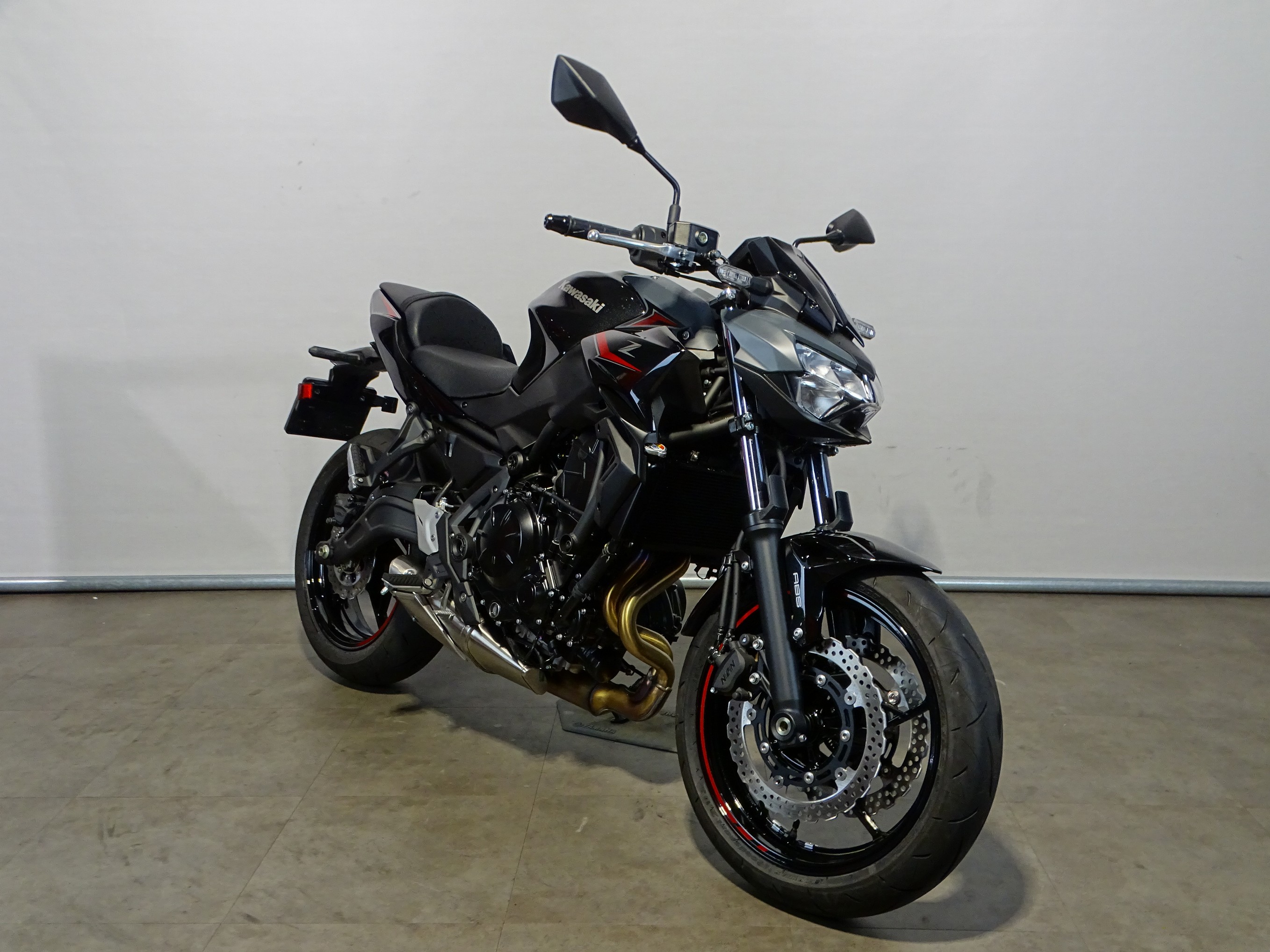 KAWASAKI Z 650