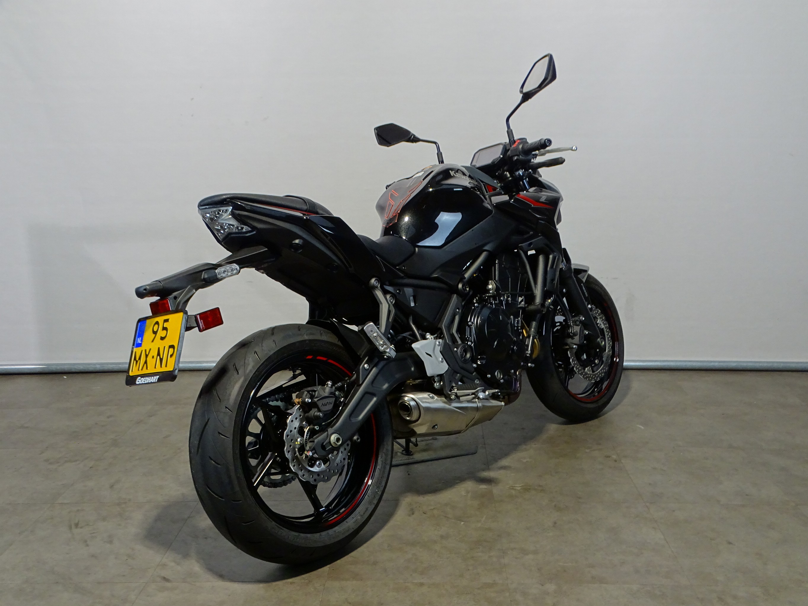 KAWASAKI Z 650