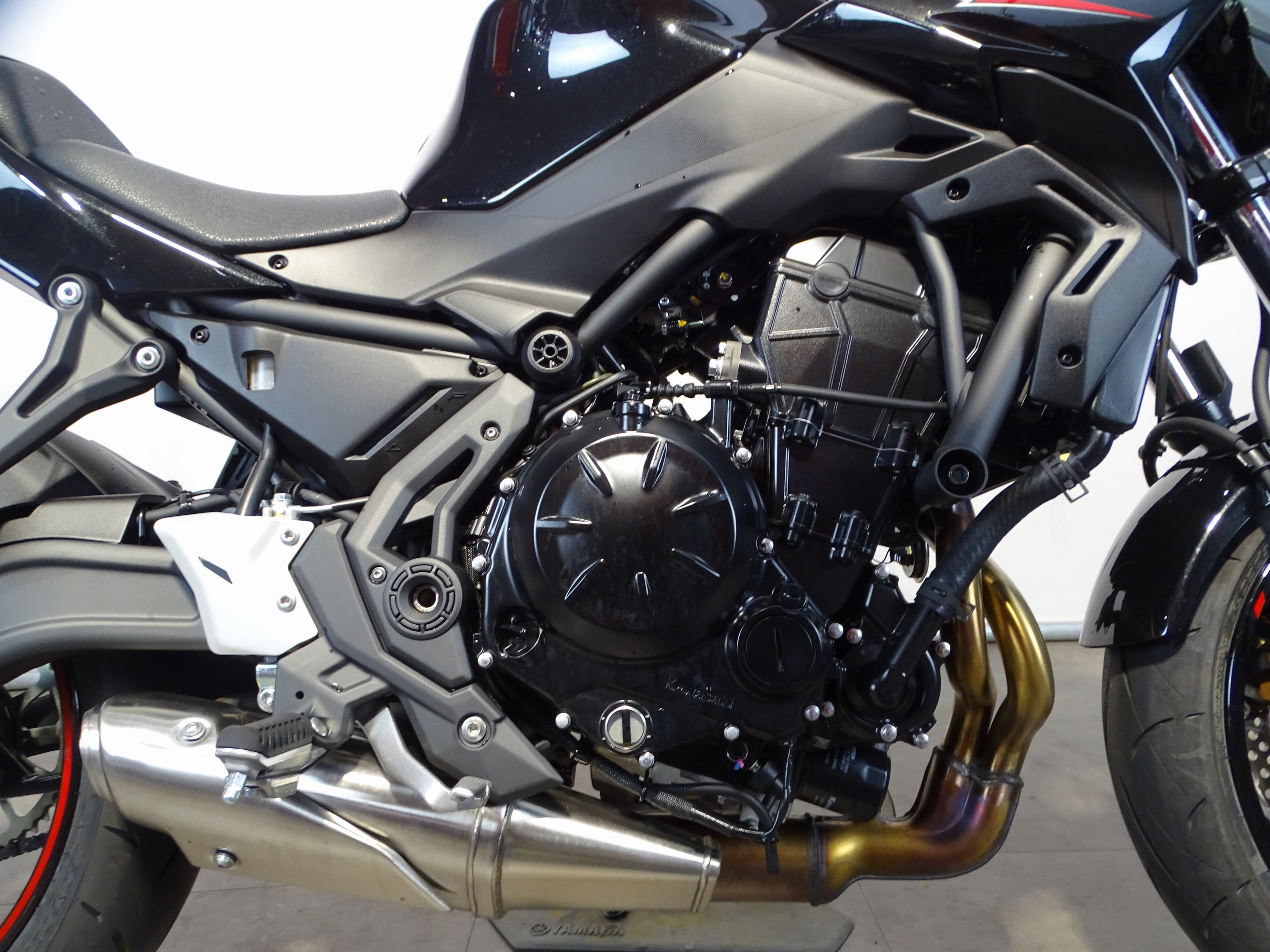 KAWASAKI Z 650