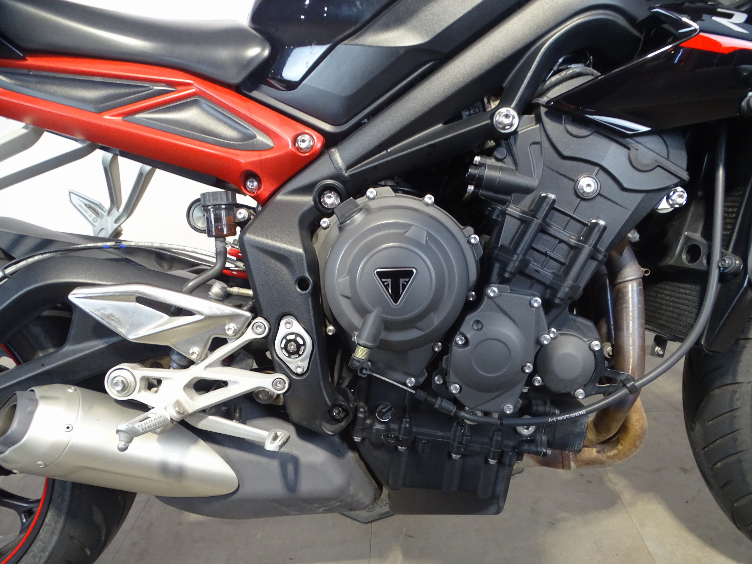 TRIUMPH STREET TRIPLE R