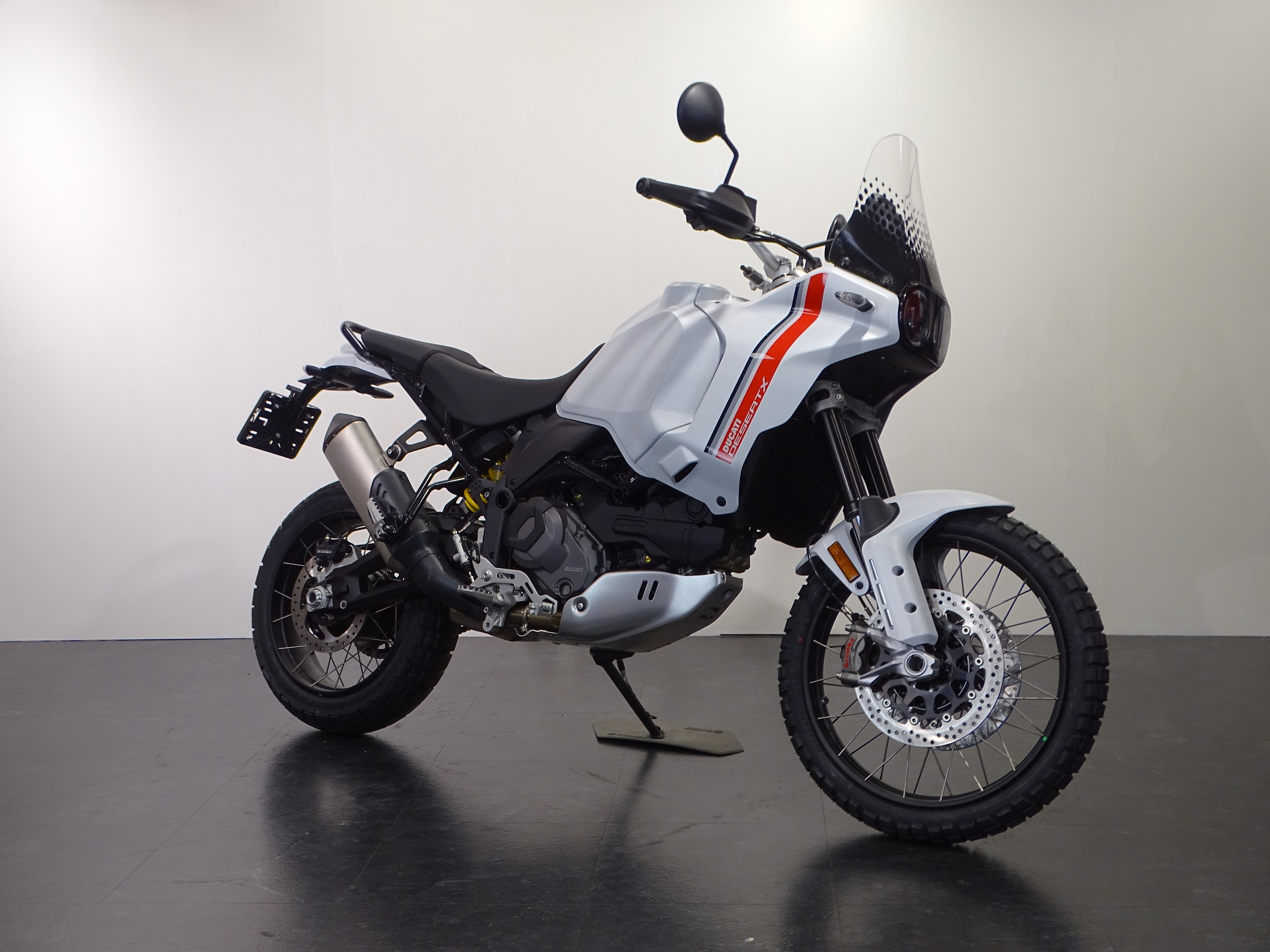 DUCATI DESERT X