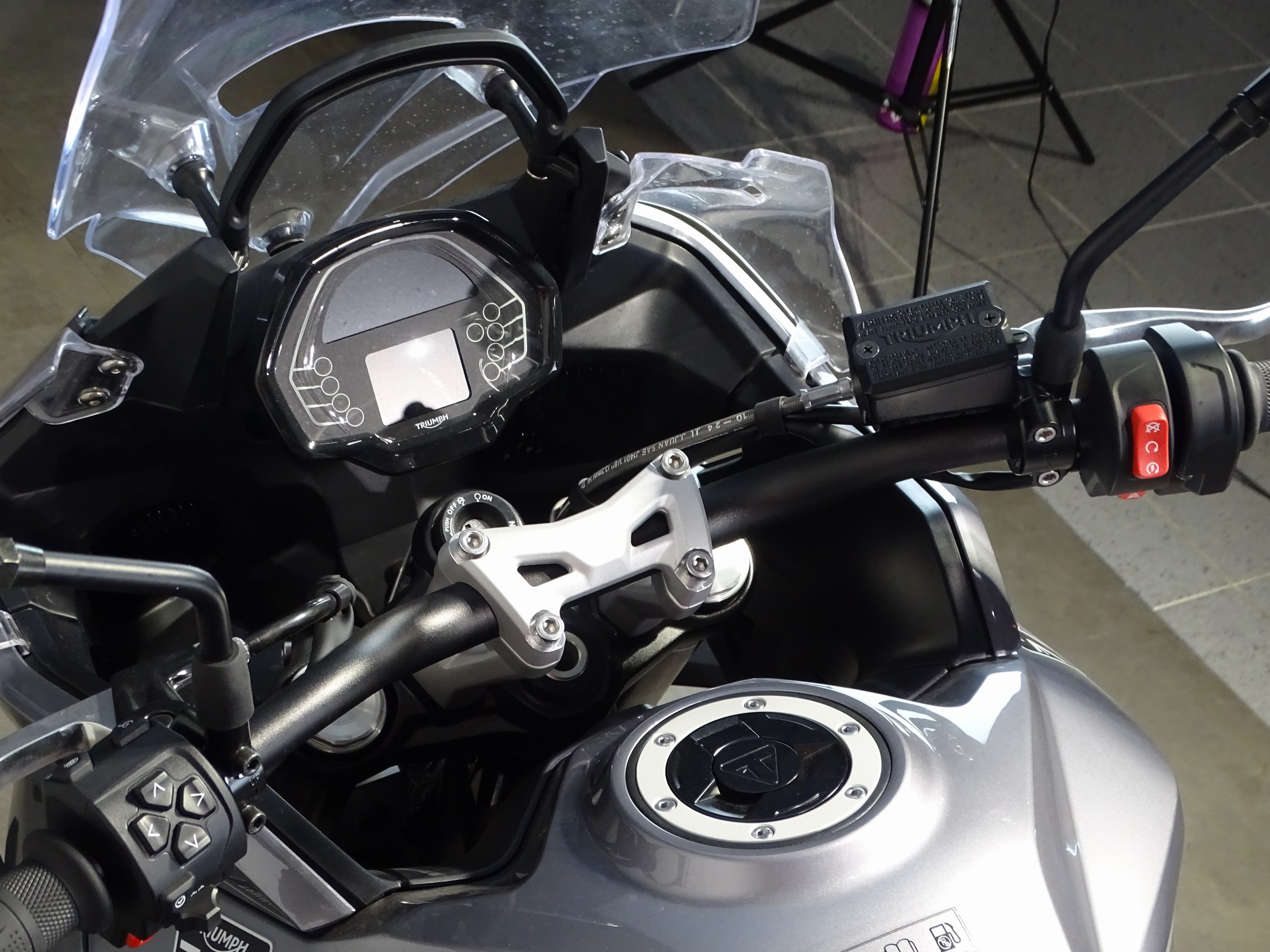 TRIUMPH TIGER SPORT 800