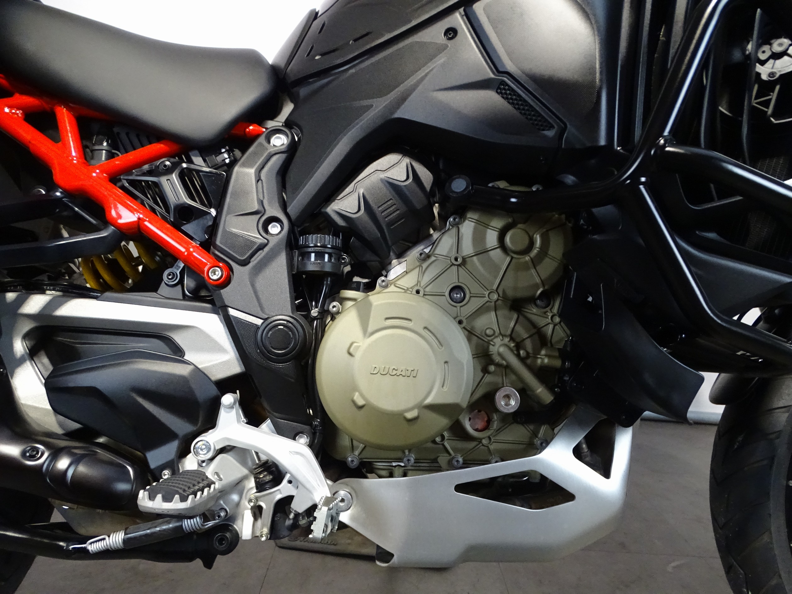 DUCATI - MULTISTRADA V4 RALLY RADAR FUL