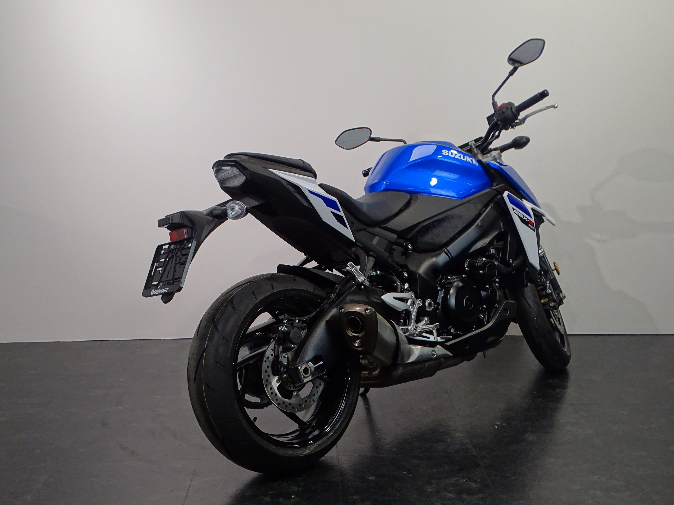 SUZUKI GSX-S 950