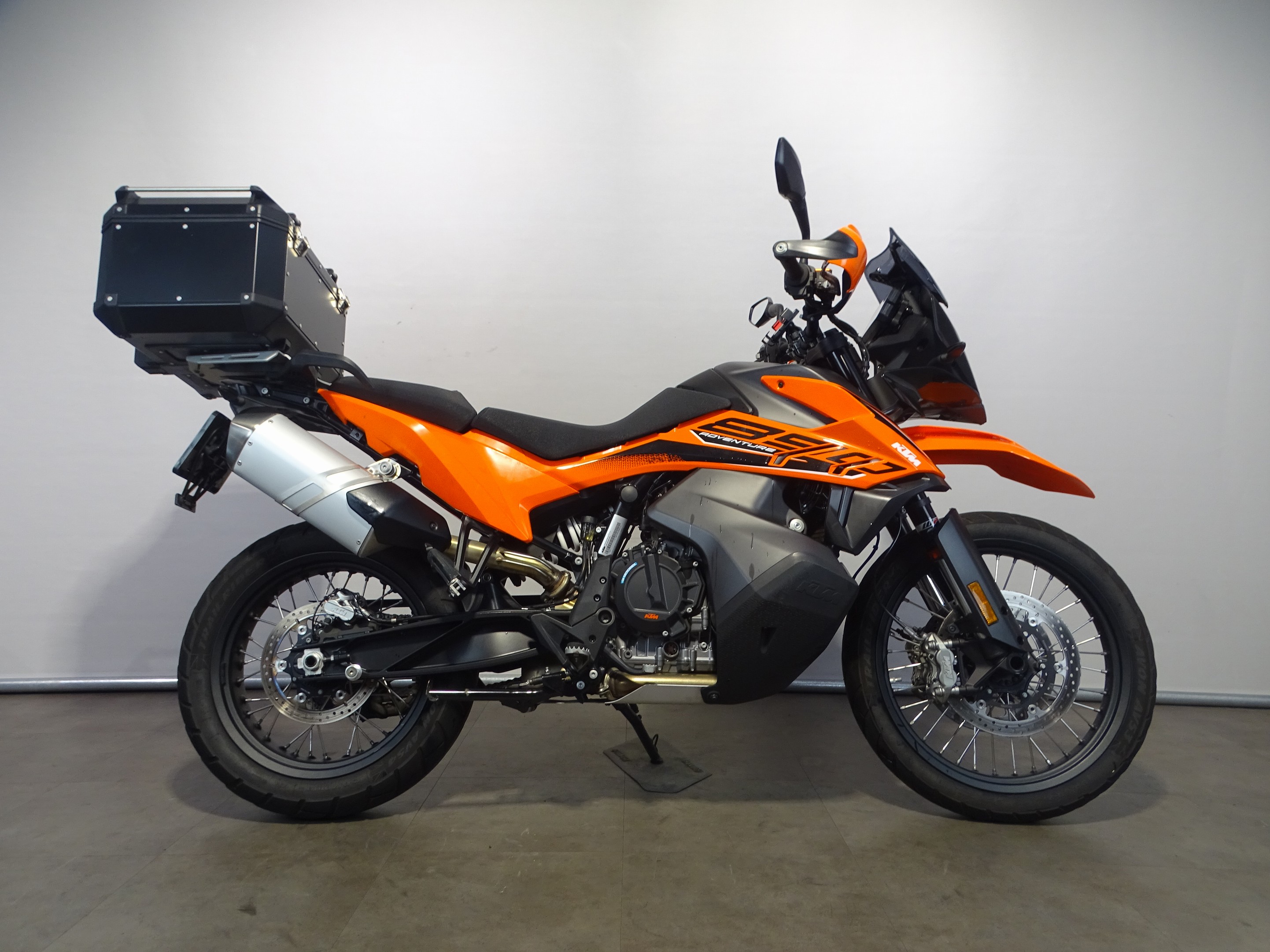 KTM 890 ADVENTURE