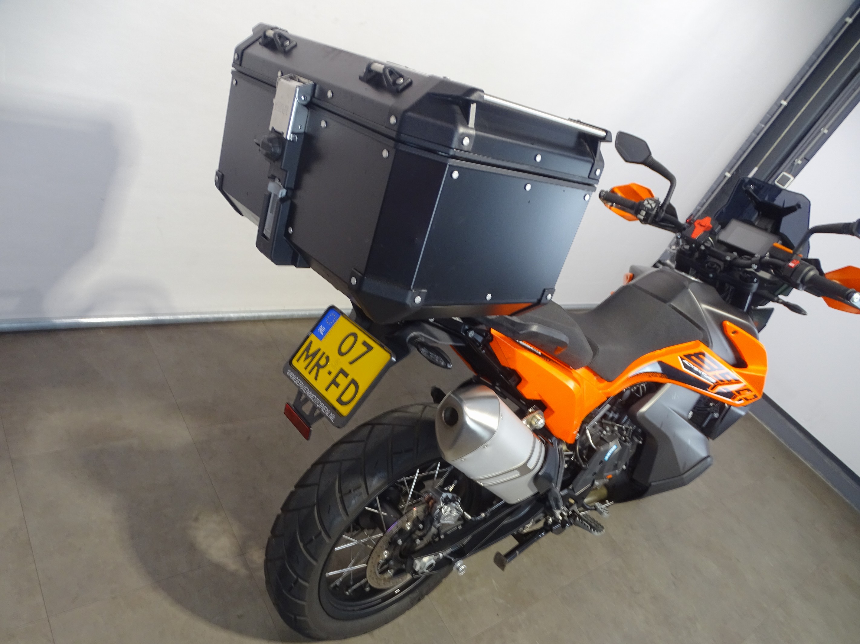 KTM 890 ADVENTURE