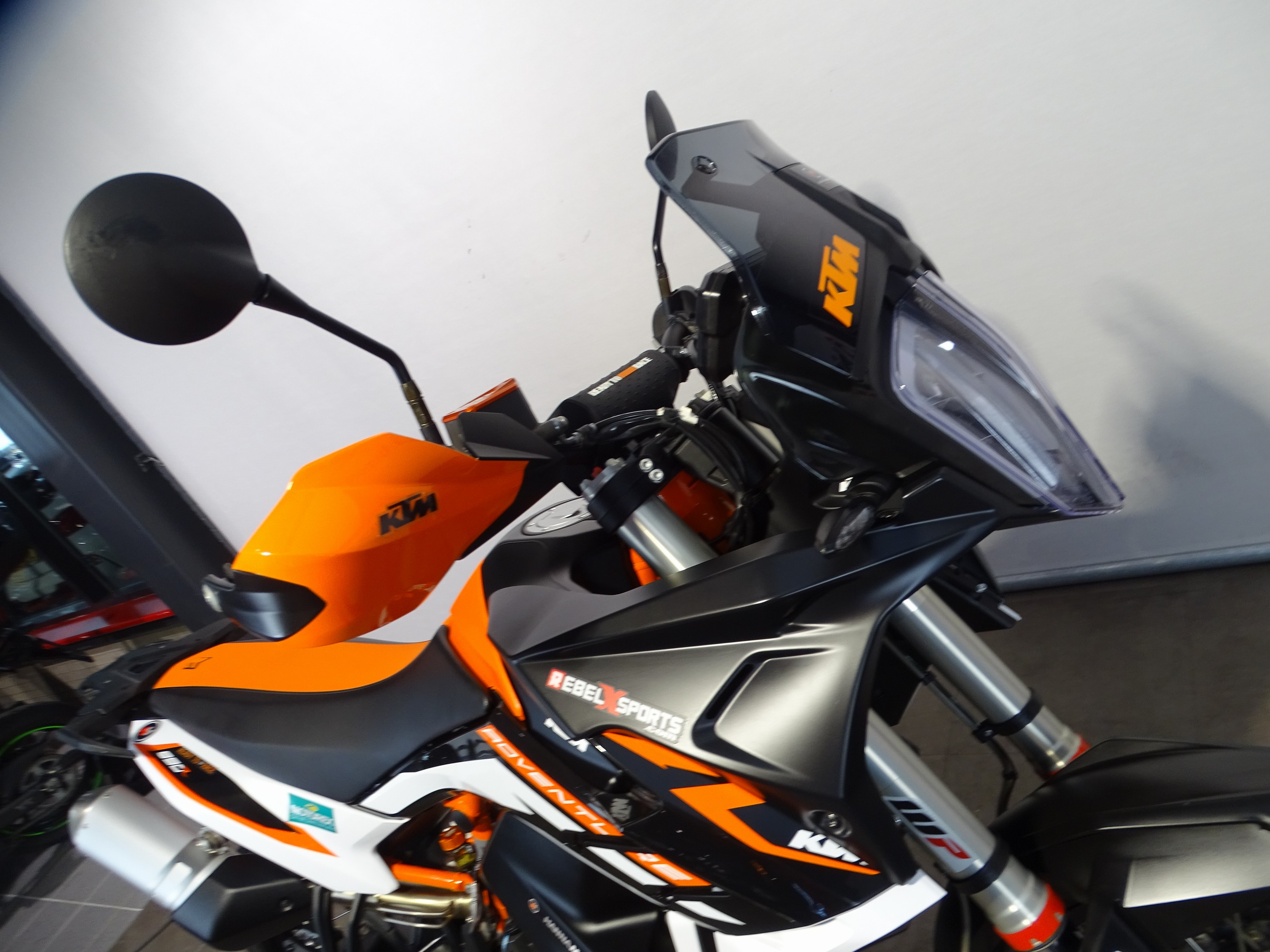 KTM - 890 ADVENTURE R