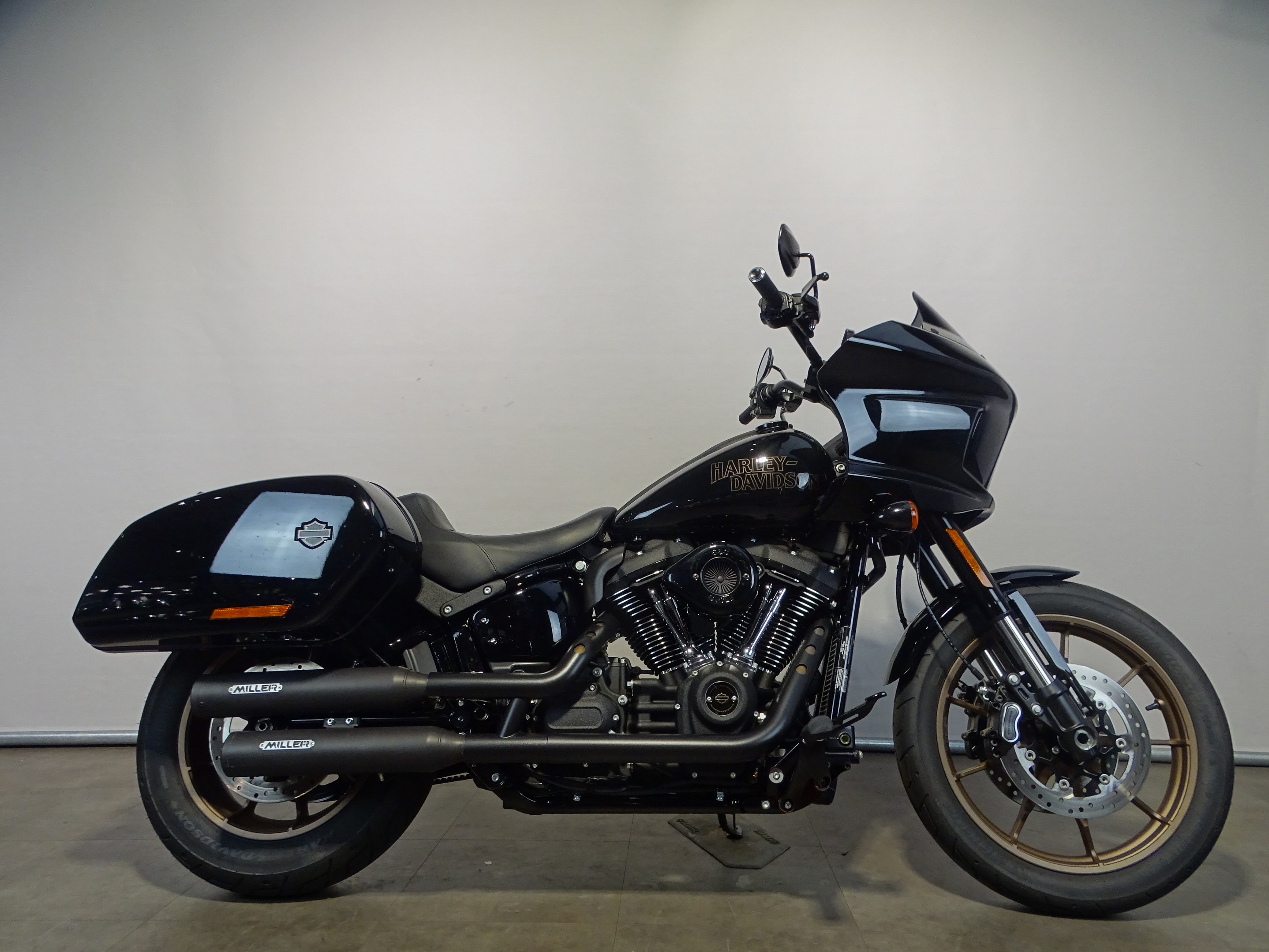 HARLEY-DAVIDSON LOW RIDER ST