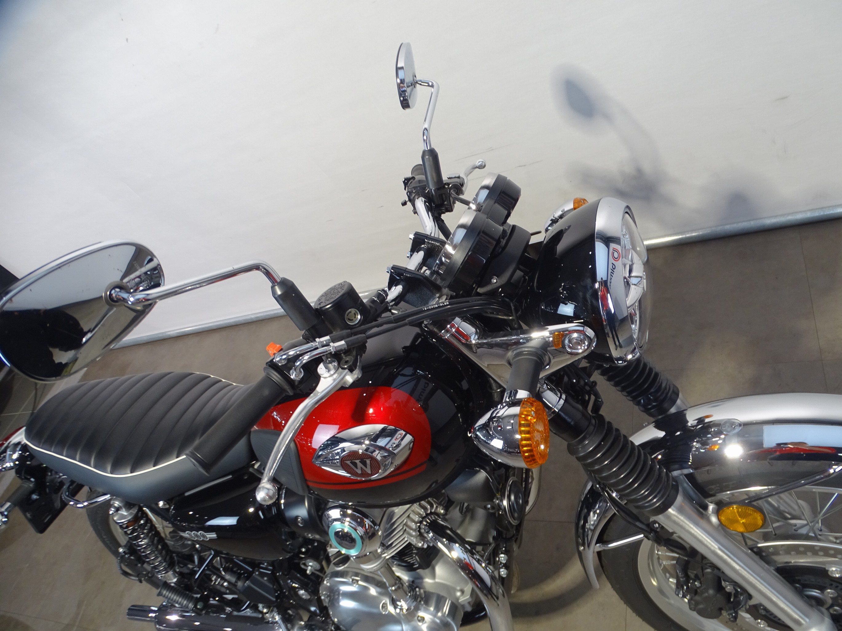 KAWASAKI W800