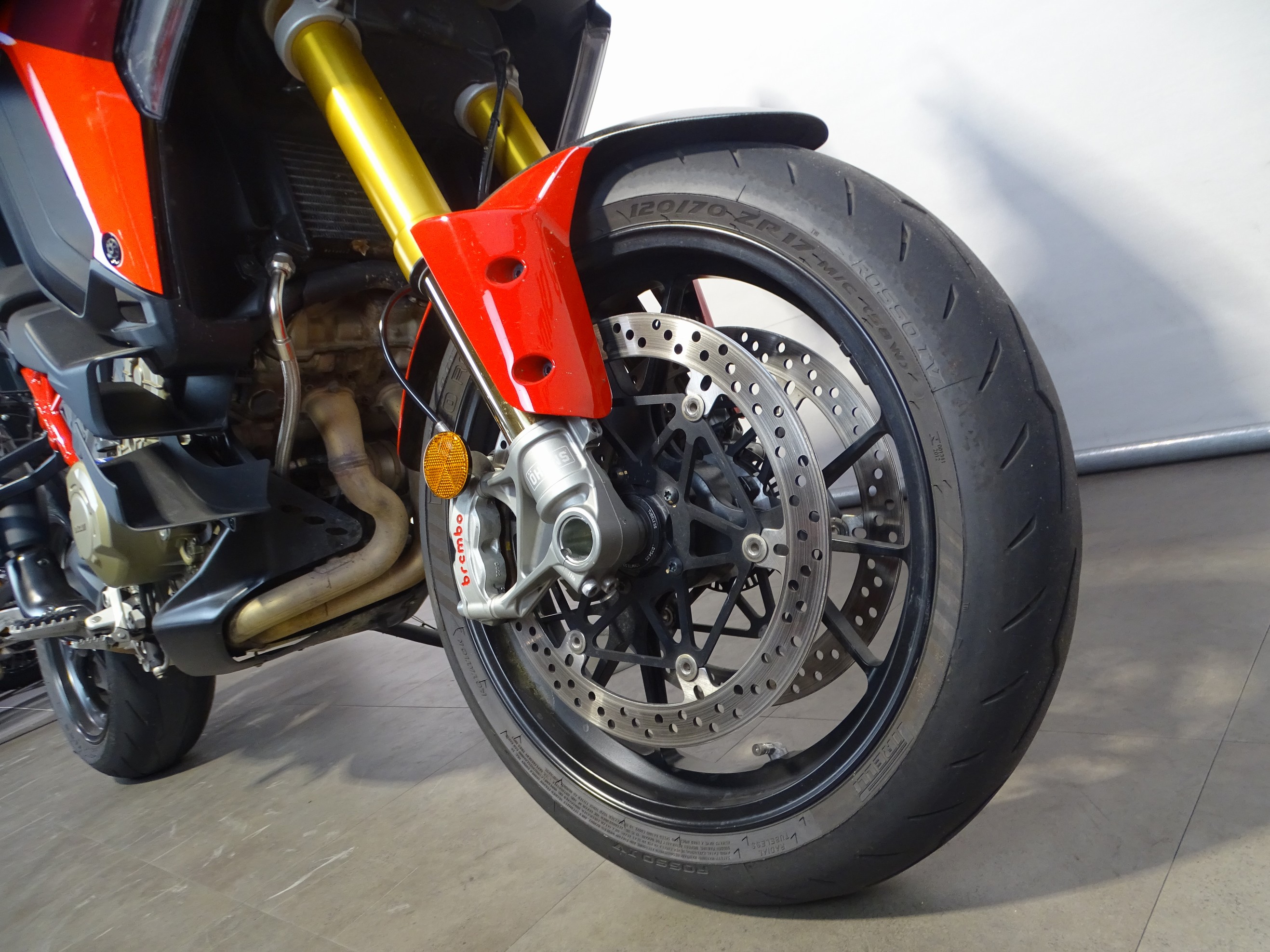 DUCATI MULTISTRADA V4 PIKES PEAK