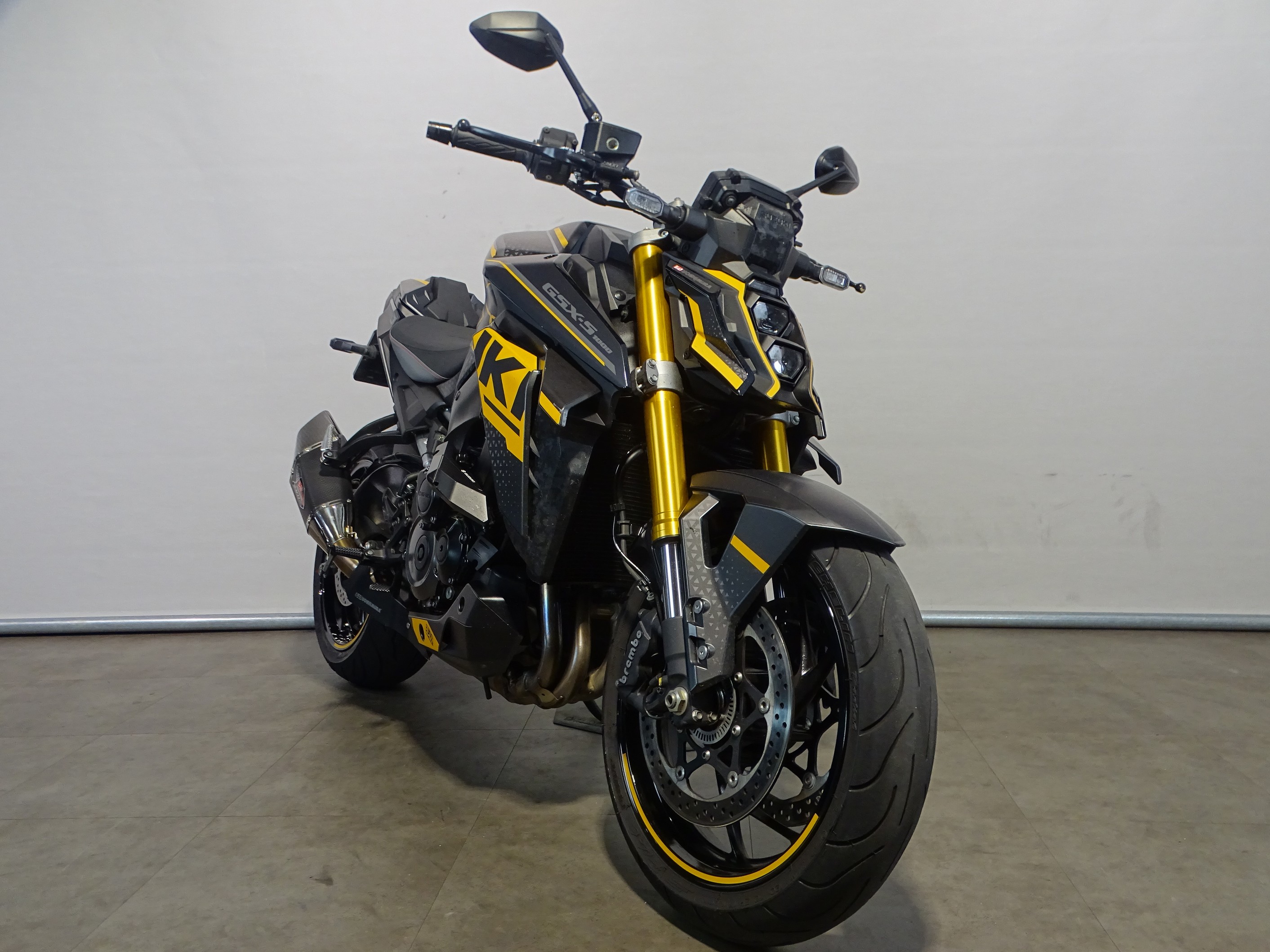 SUZUKI GSX-S 1000 A