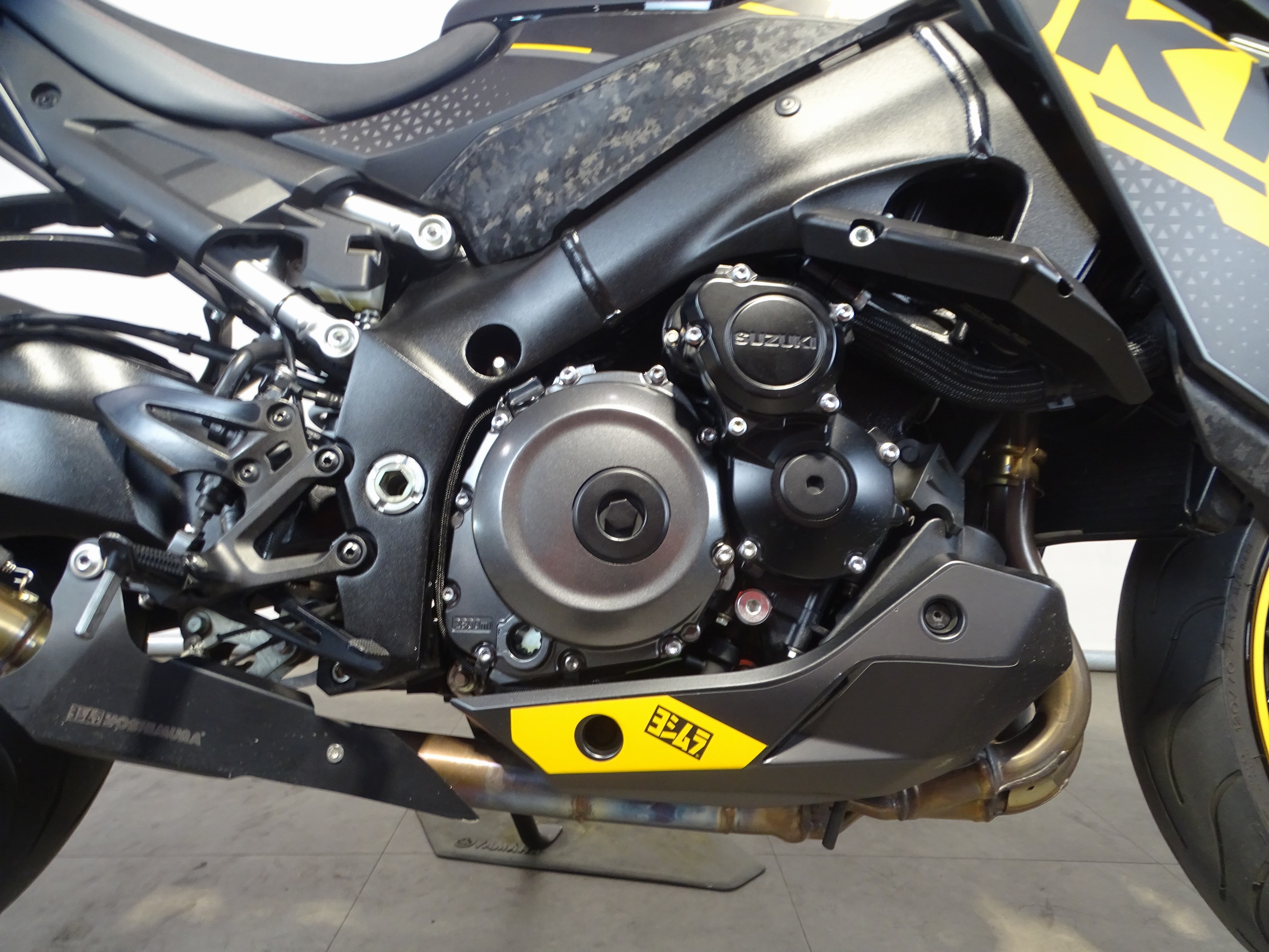SUZUKI GSX-S 1000 A