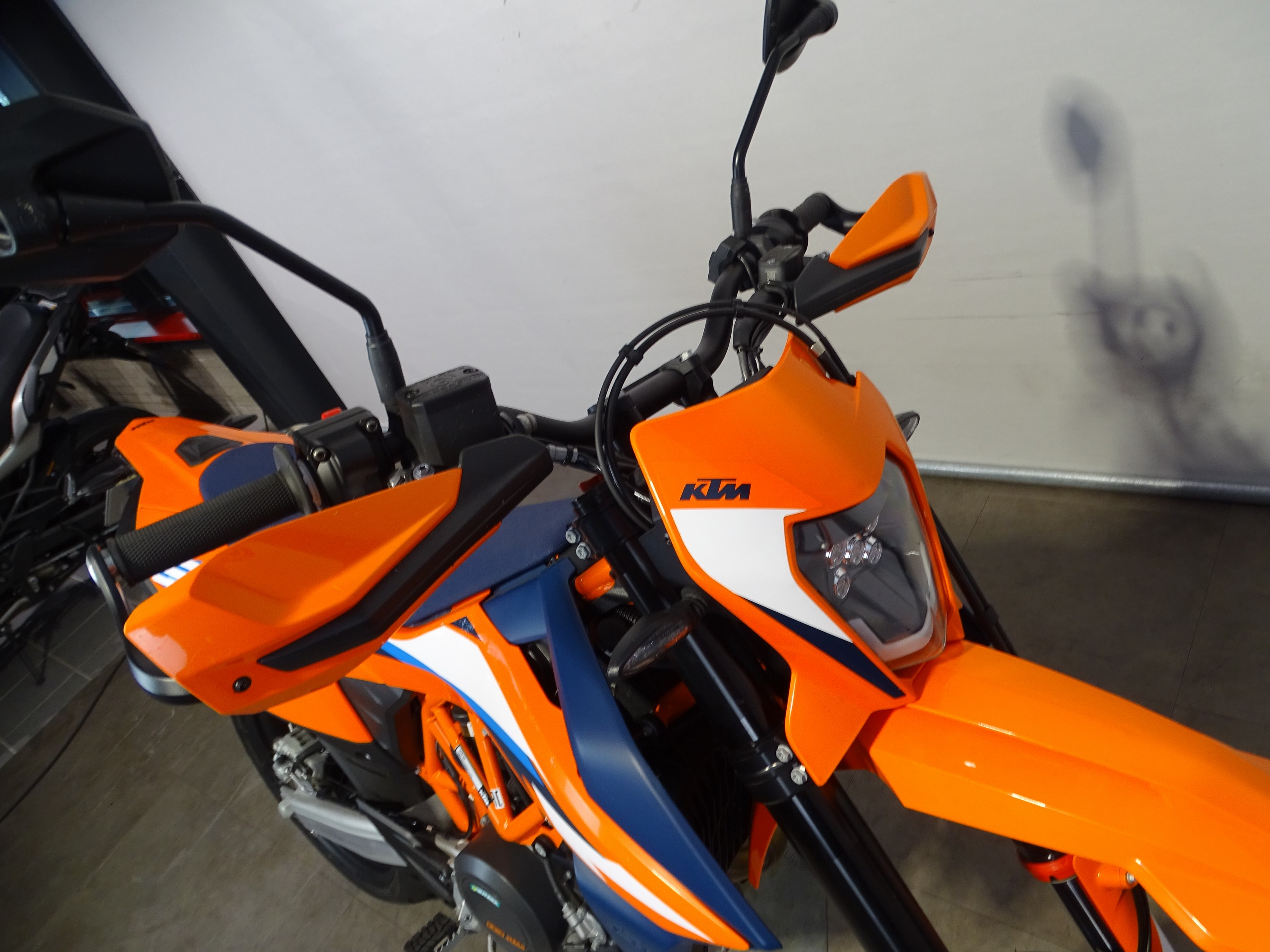 KTM 690 SMC R