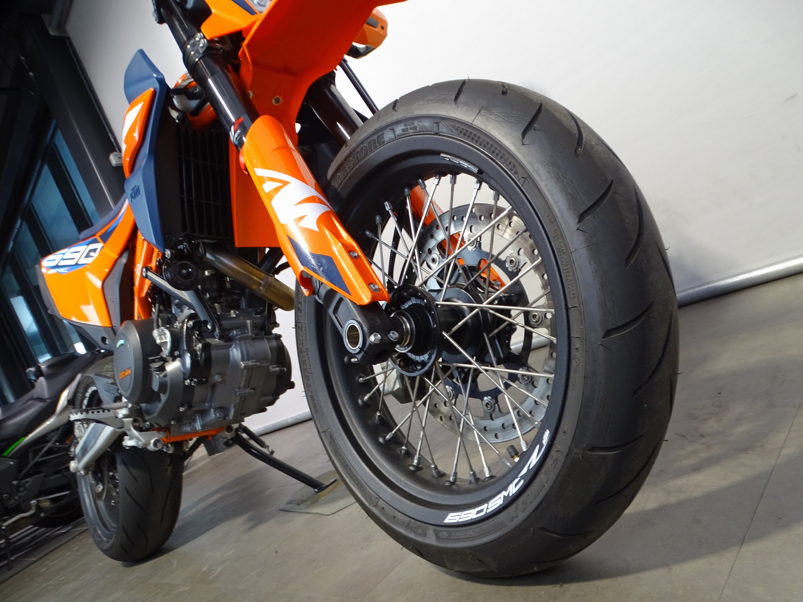 KTM 690 SMC R