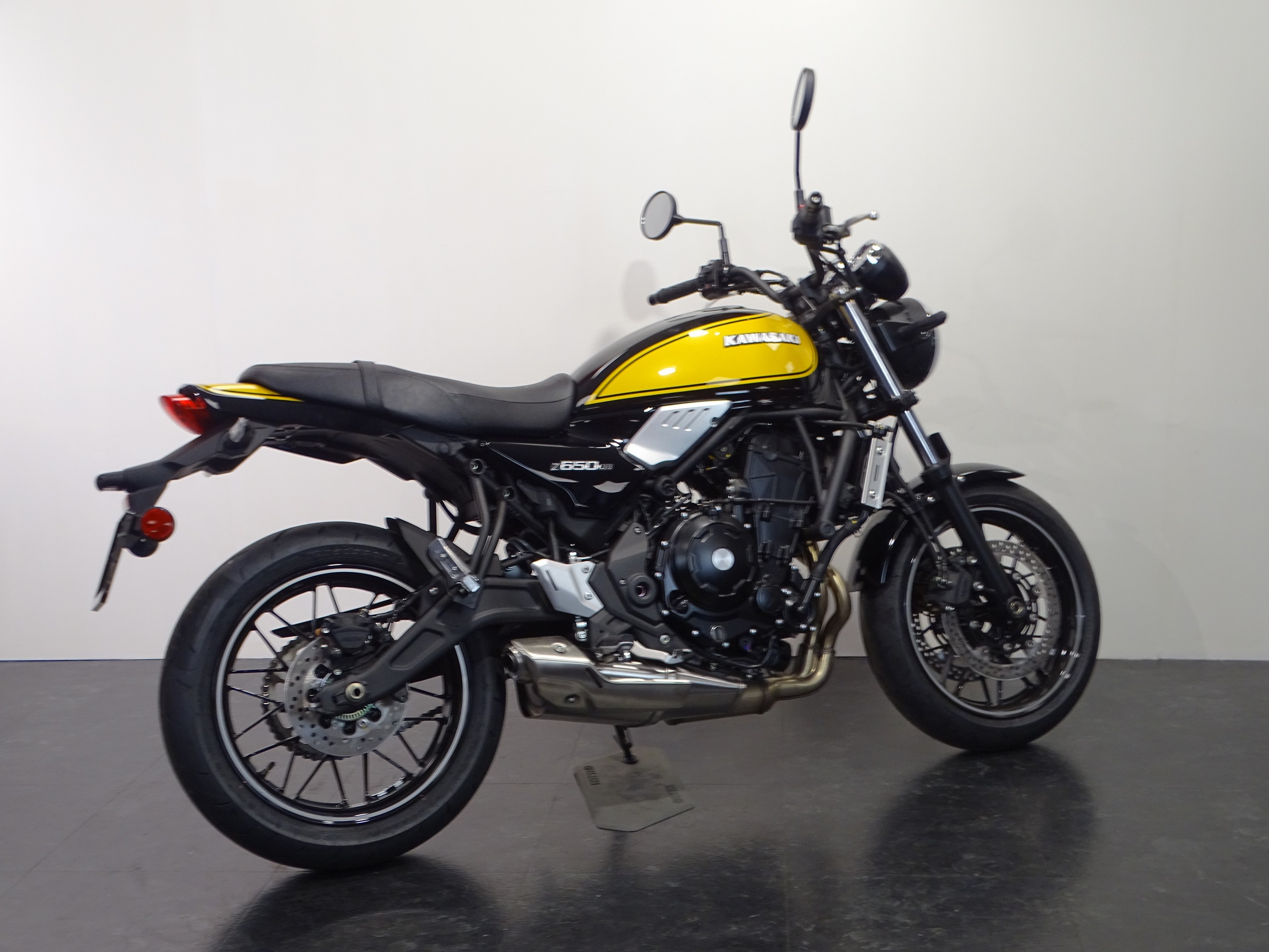 KAWASAKI Z 650 RS