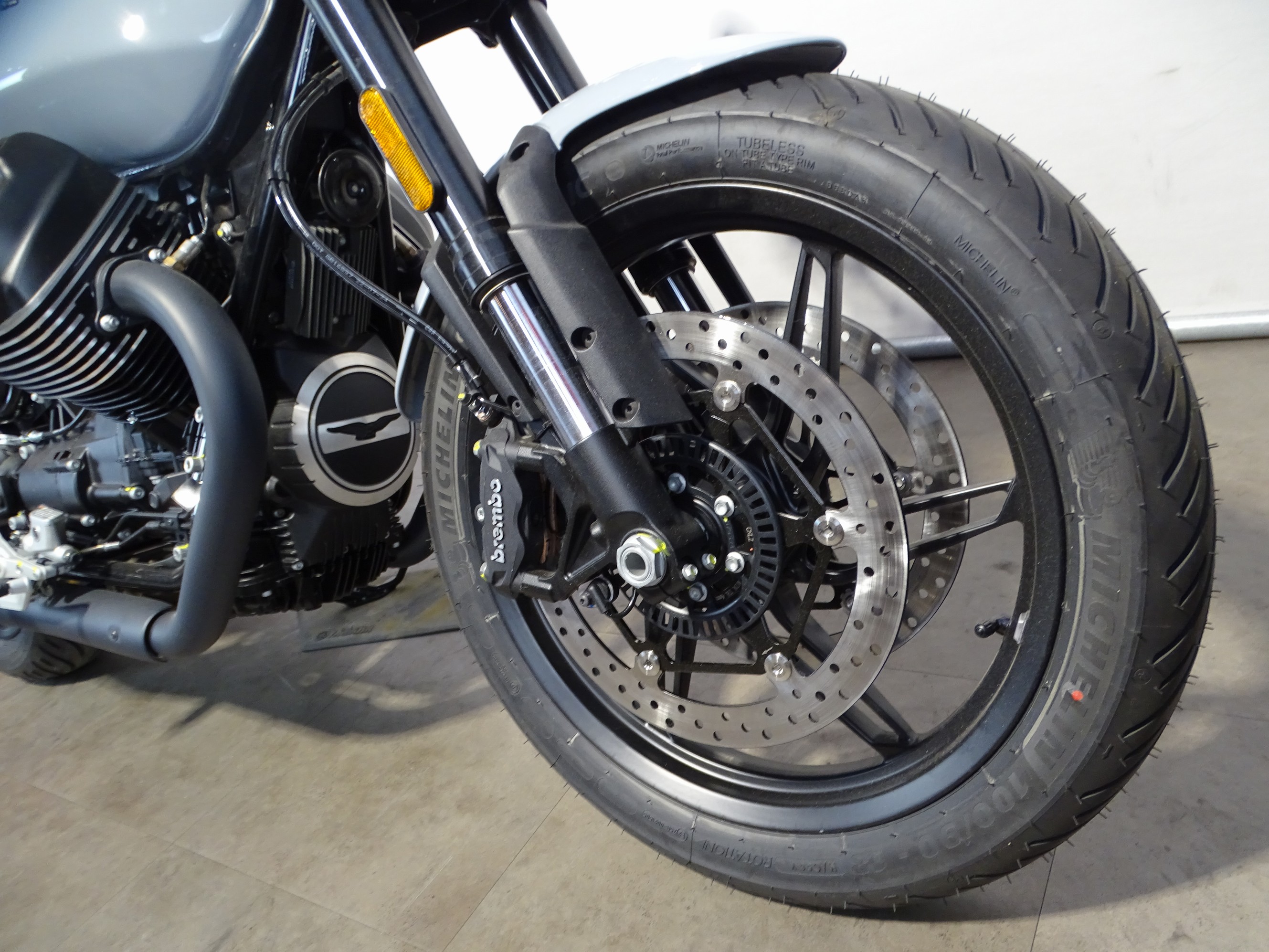 MOTO GUZZI V 7 SPORT