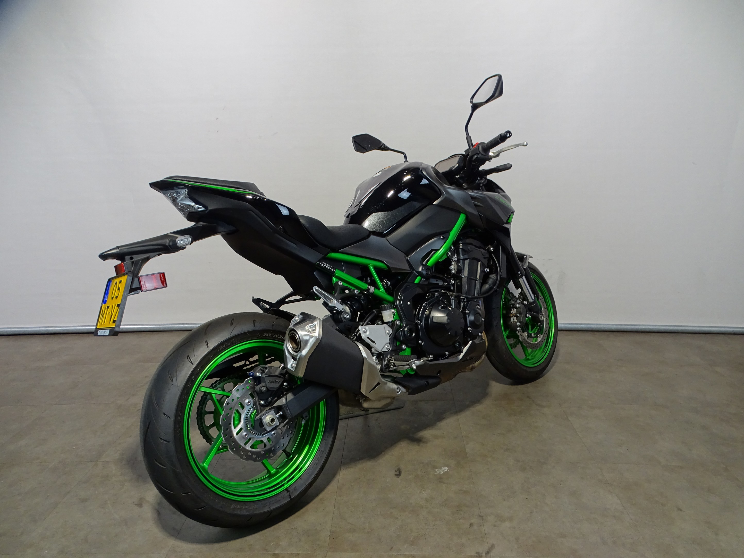 KAWASAKI - Z 900