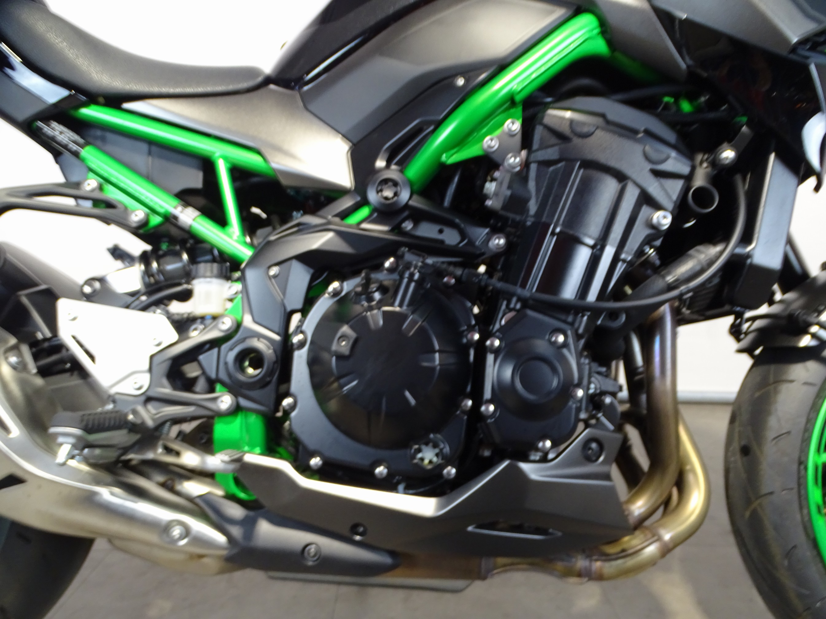 KAWASAKI - Z 900