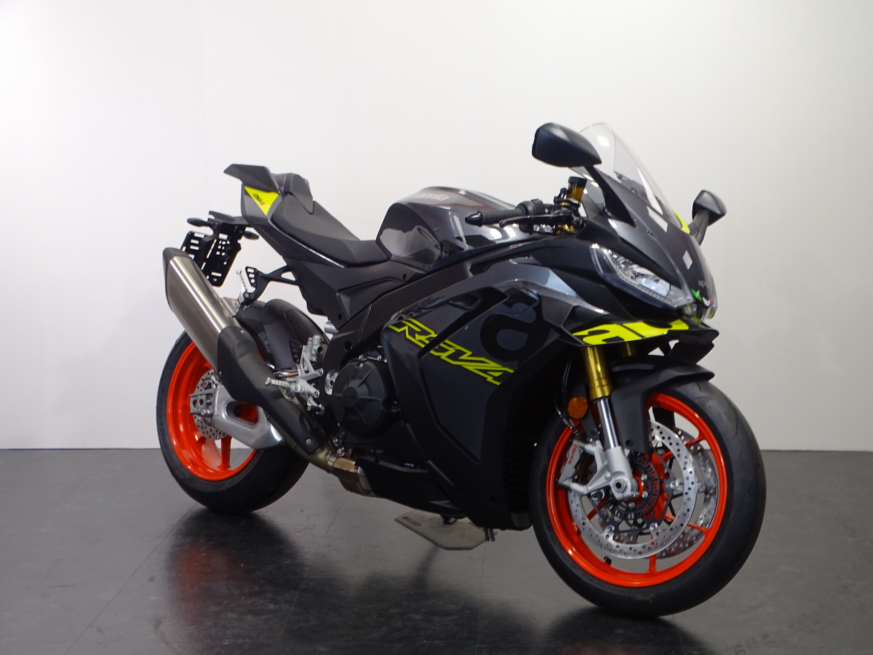 APRILIA RSV4 1100