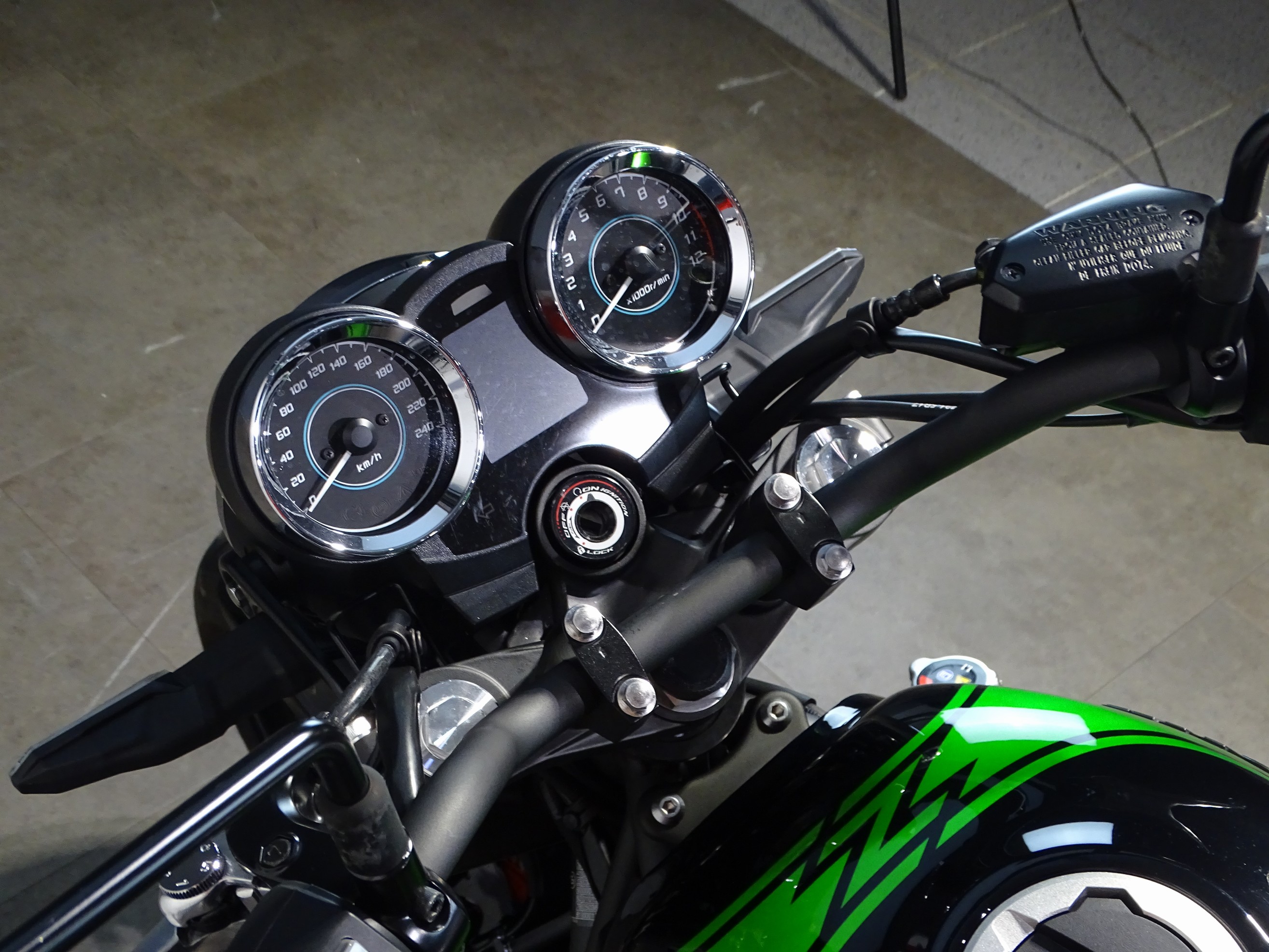 KAWASAKI Z 650 RS