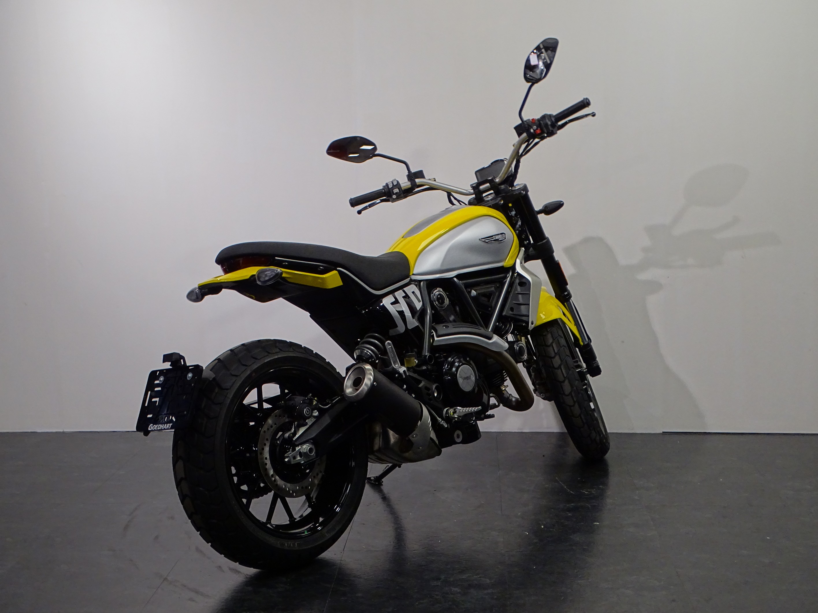 DUCATI SCRAMBLER ICON