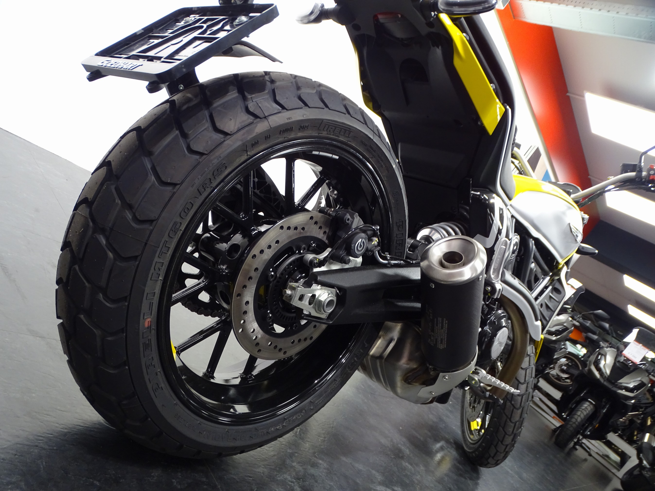 DUCATI SCRAMBLER ICON