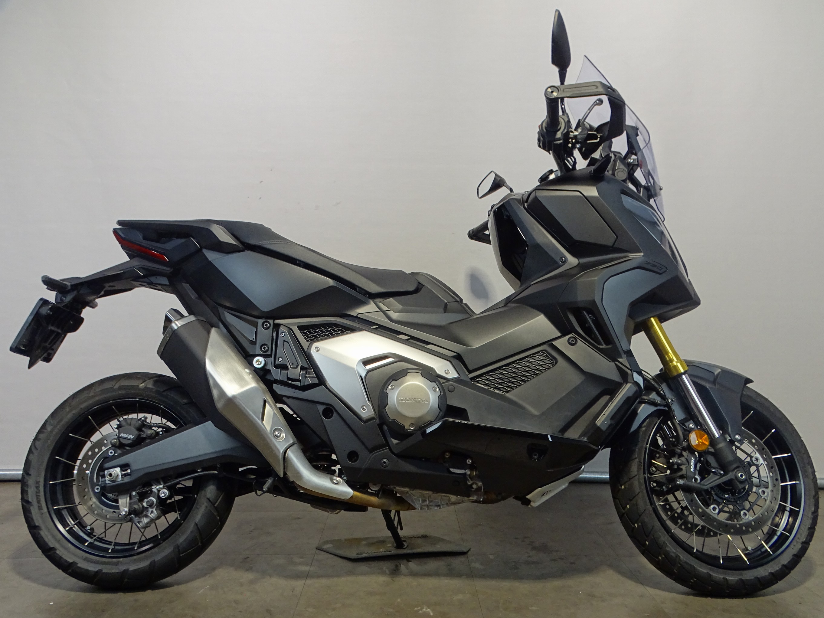 HONDA X-ADV