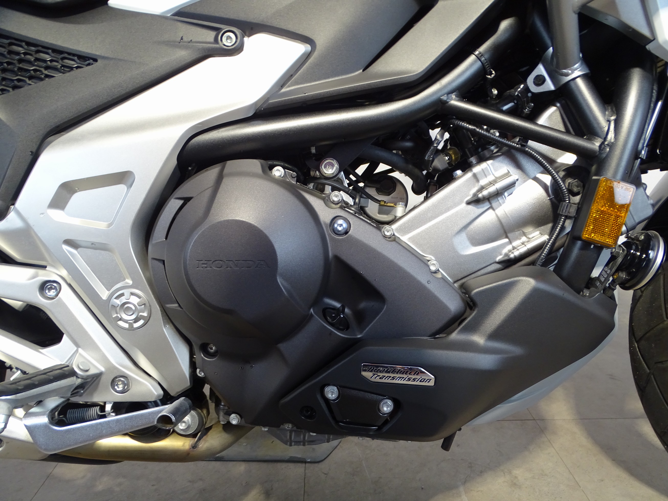 HONDA NC 750 X DCT