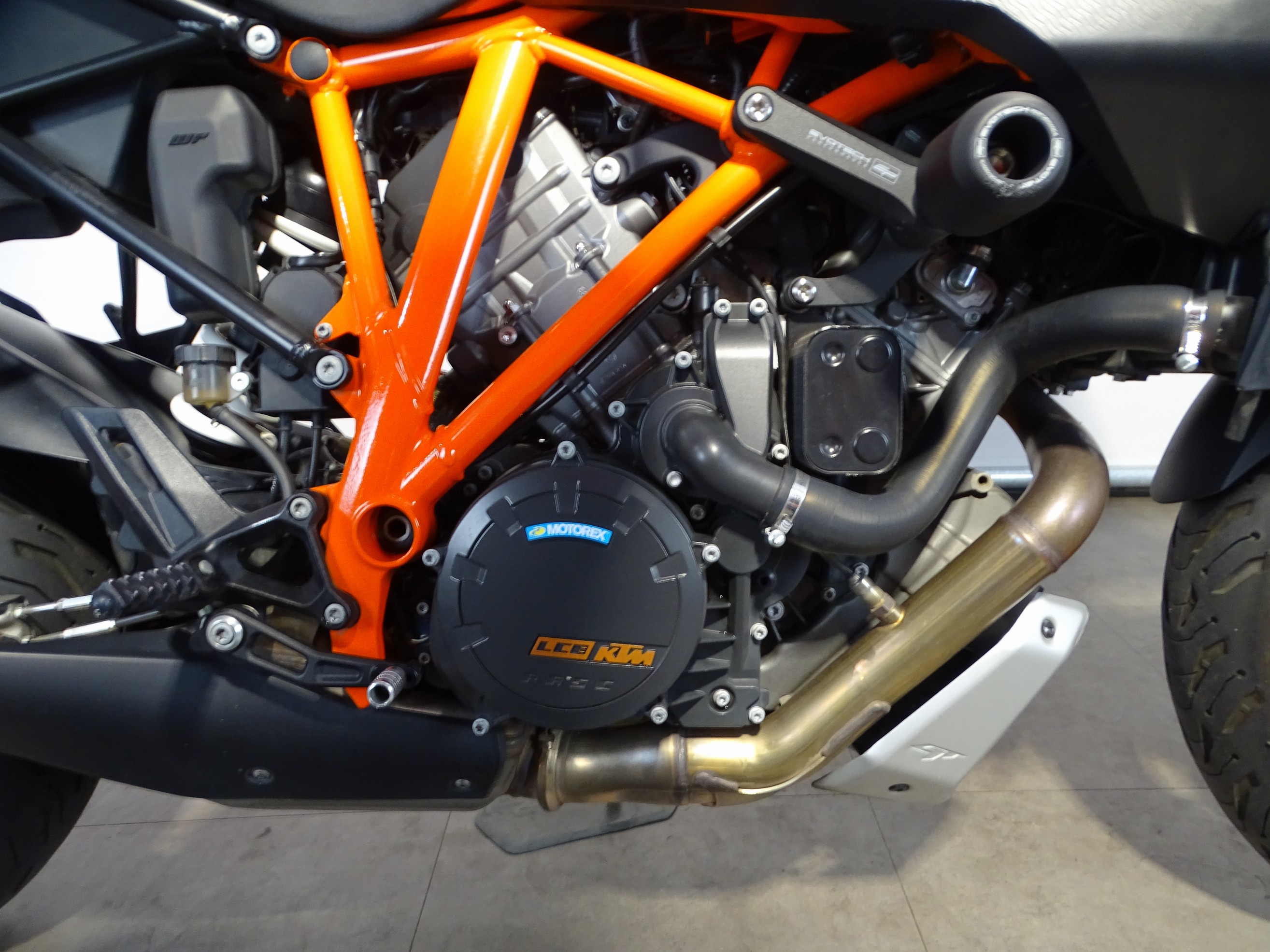 KTM 1290 SUPER DUKE GT