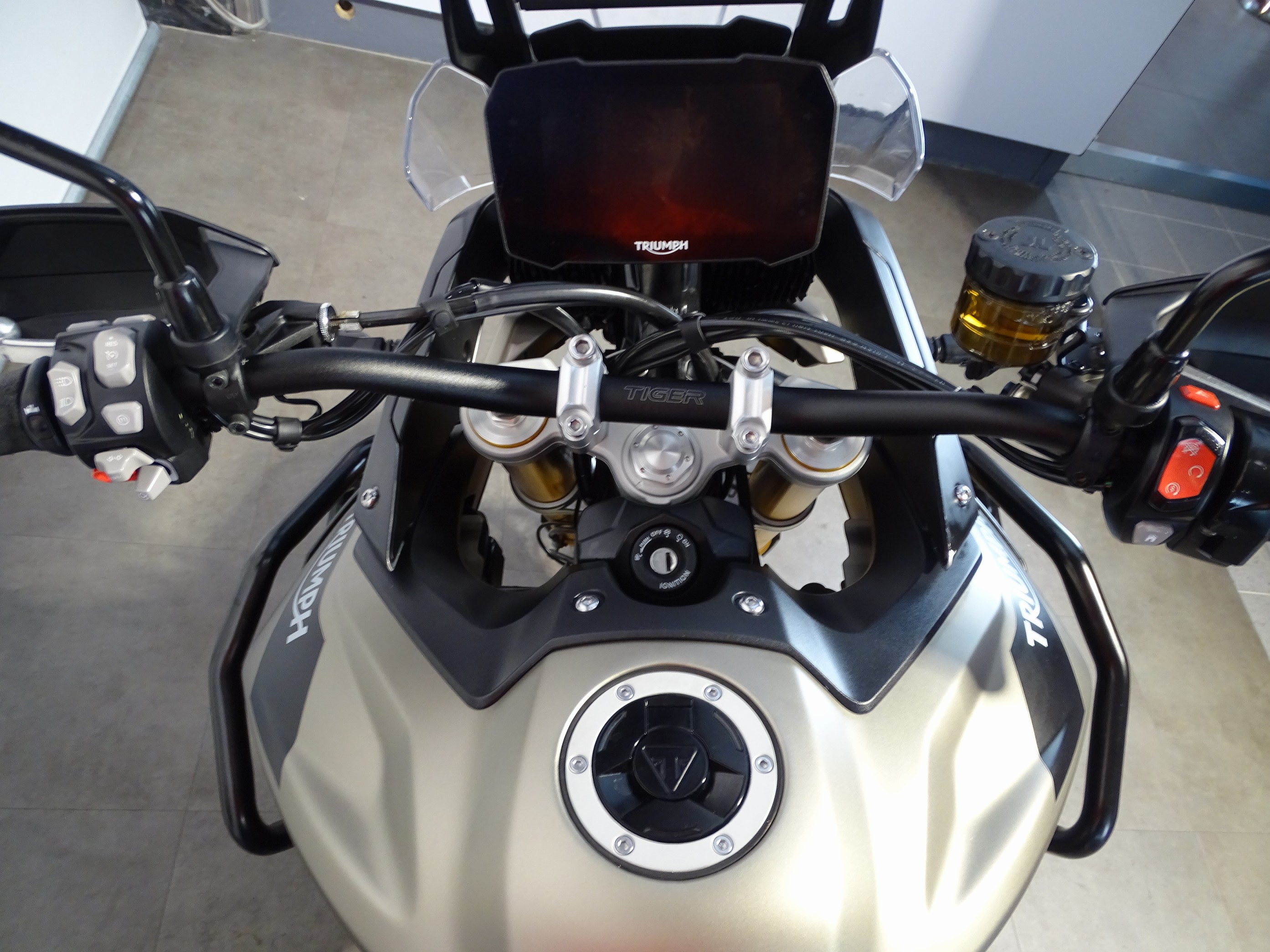 TRIUMPH TIGER 900 RALLY PRO