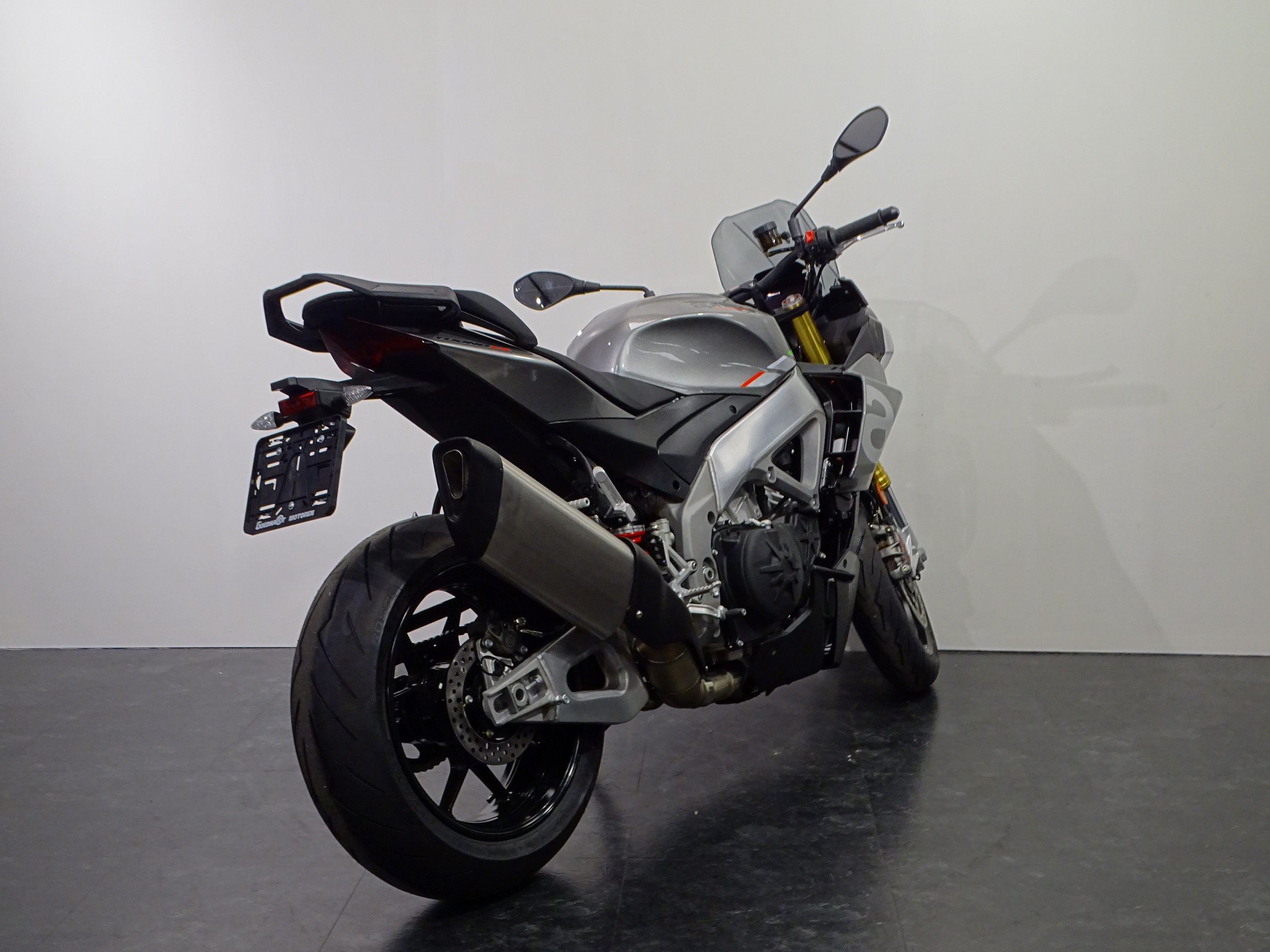 APRILIA TUONO V4 1100