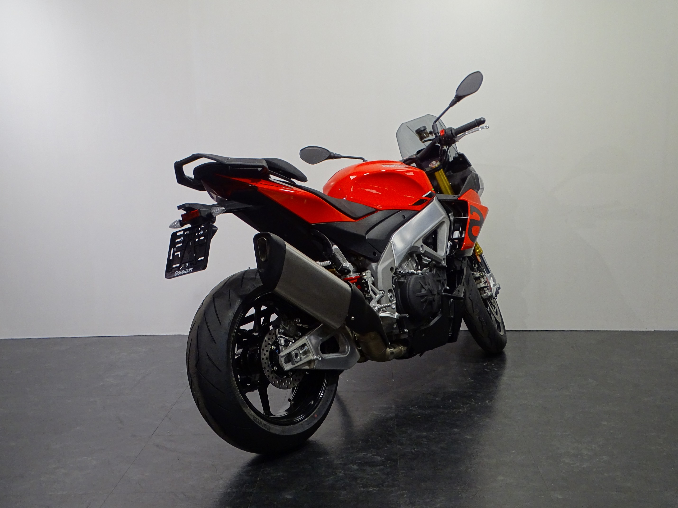 APRILIA TUONO V4 1100