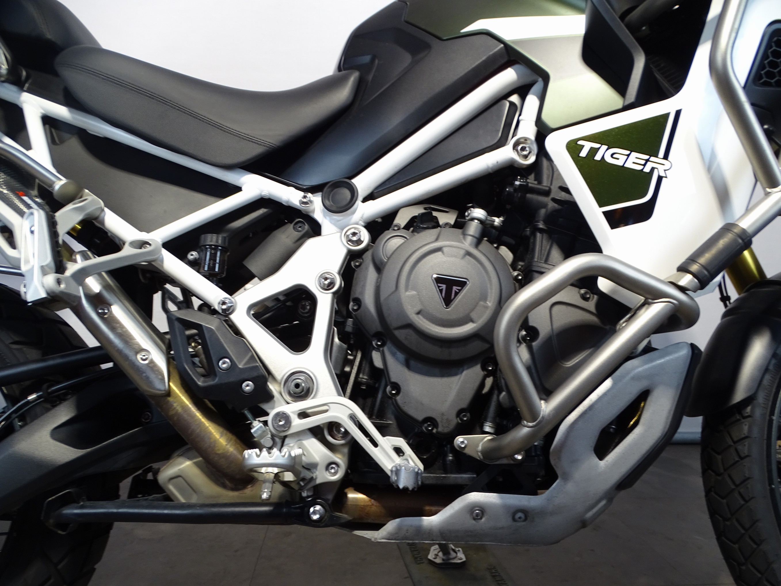 TRIUMPH TIGER 1200 RALLY EXPLORER