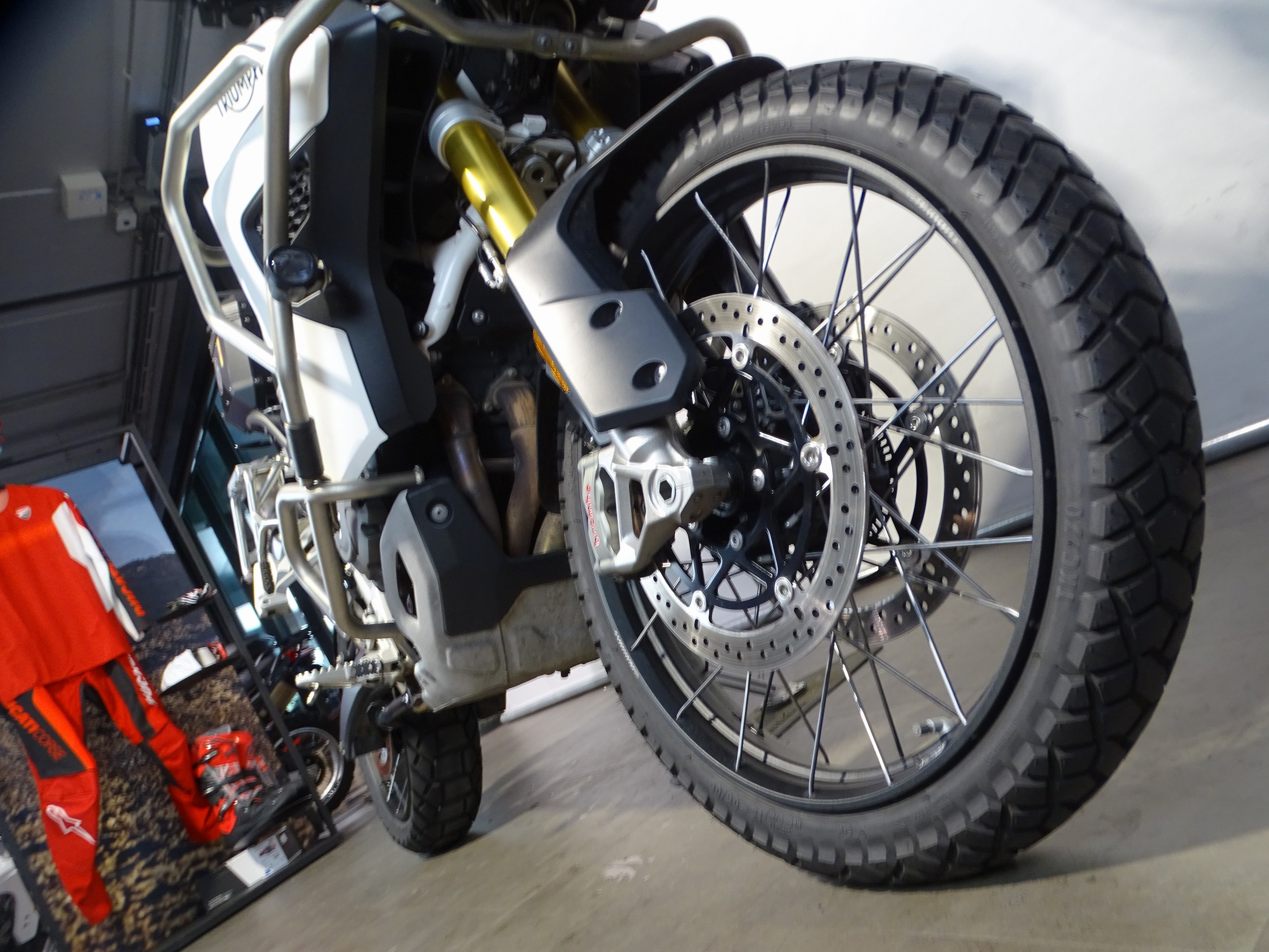 TRIUMPH TIGER 1200 RALLY EXPLORER