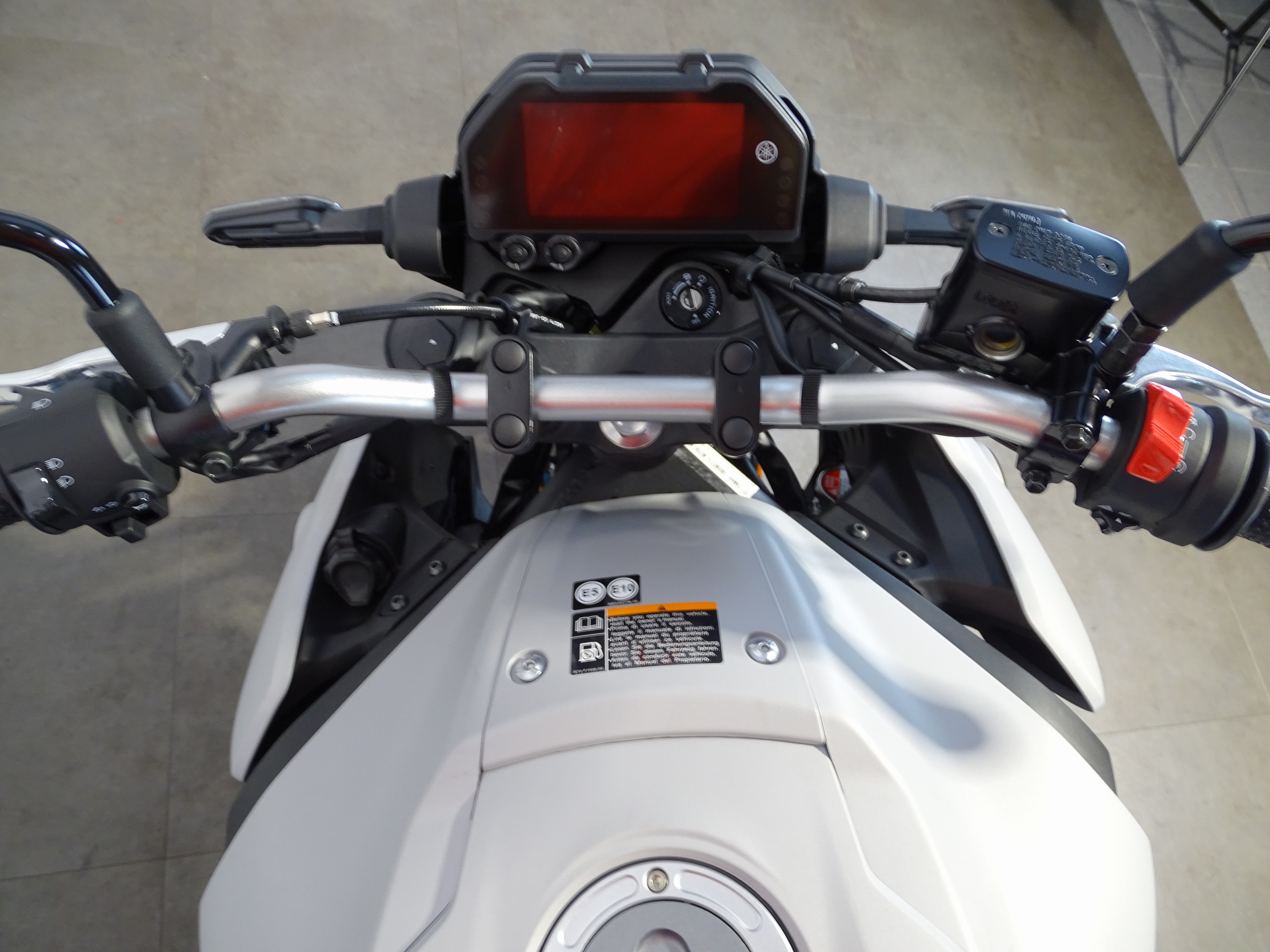 YAMAHA - MT-03 ABS