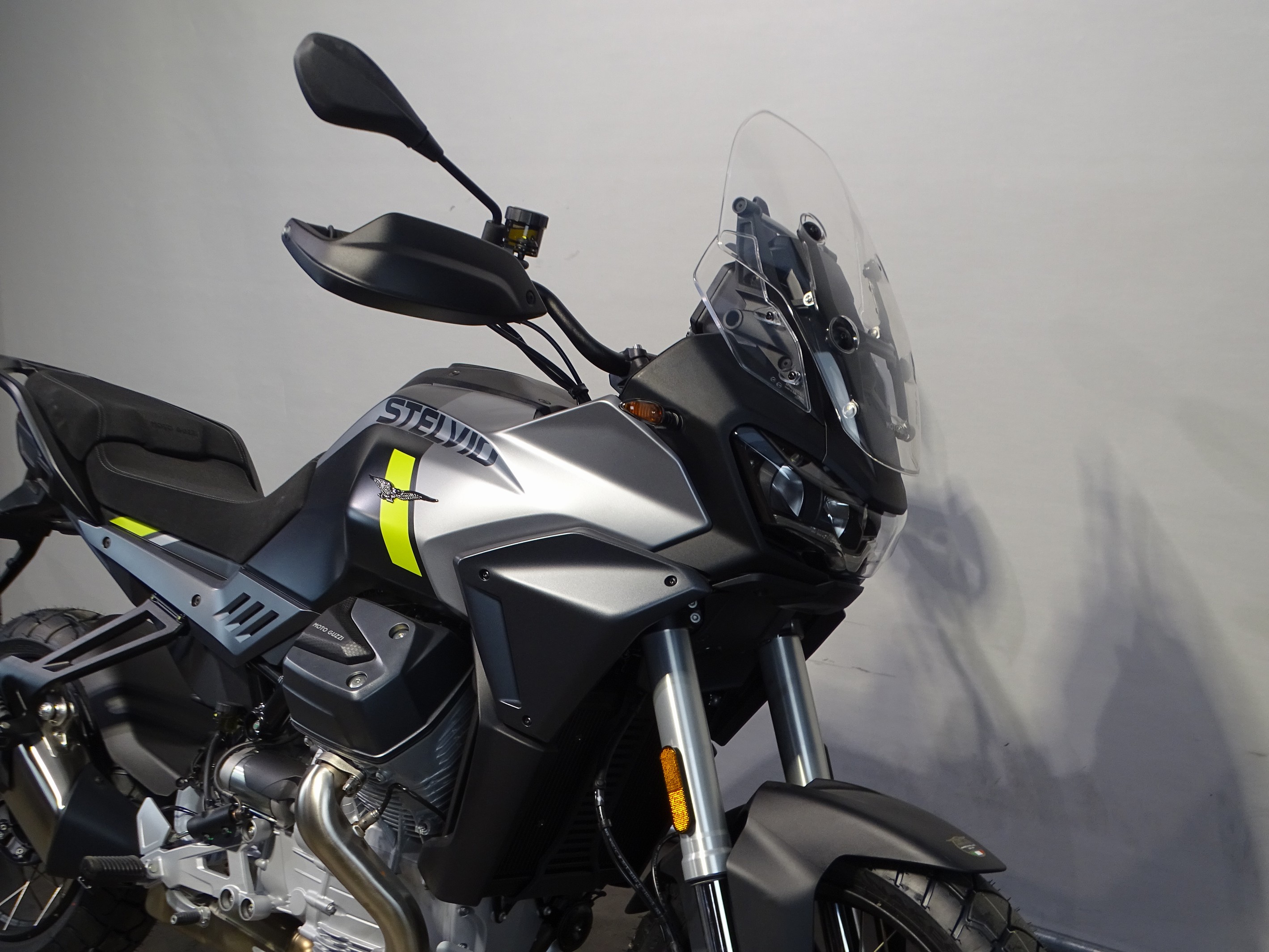 MOTO GUZZI STELVIO