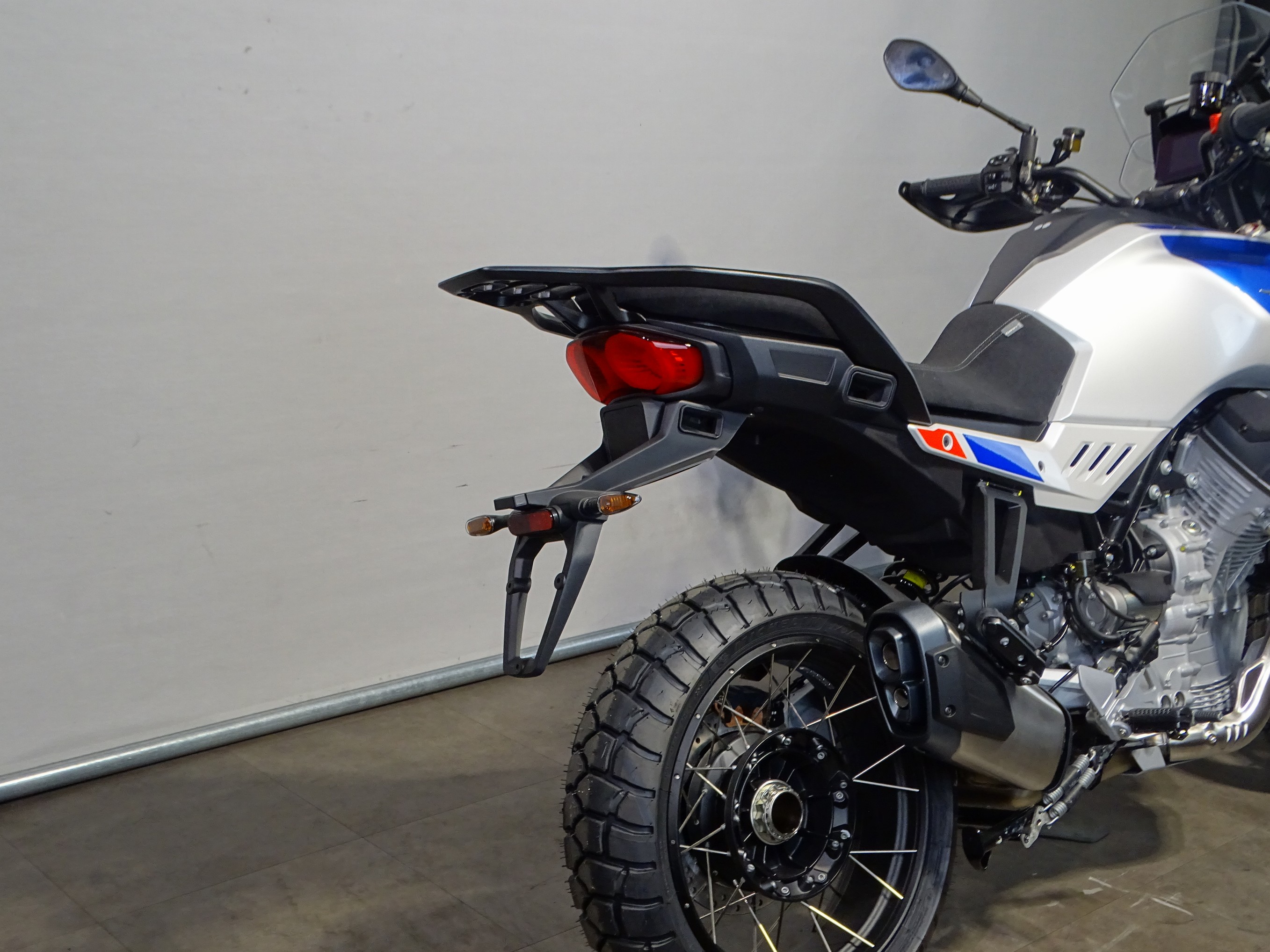 MOTO GUZZI STELVIO DUECENTO TRIBUTO
