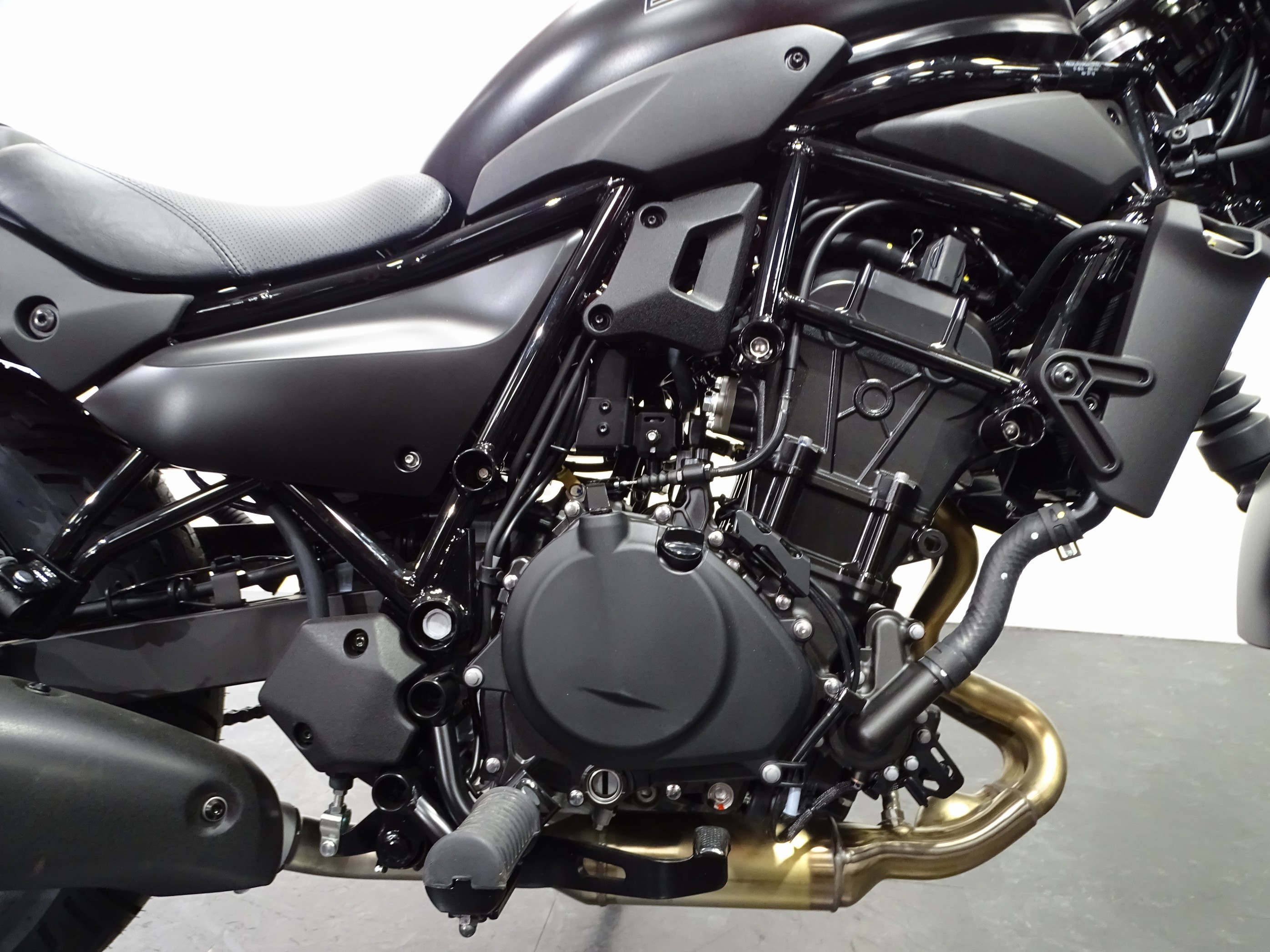 KAWASAKI ELIMINATOR 500 SE