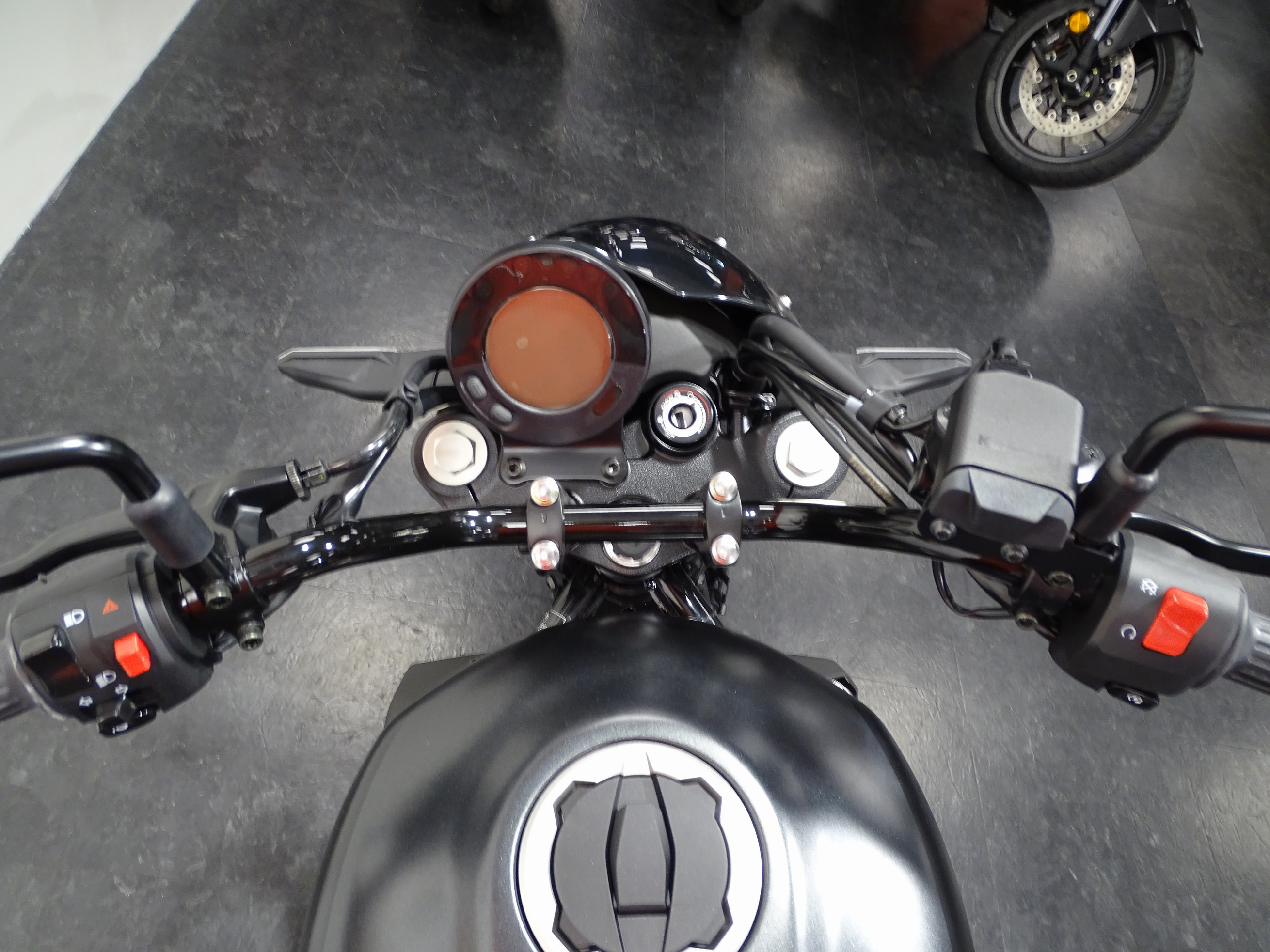 KAWASAKI ELIMINATOR 500 SE