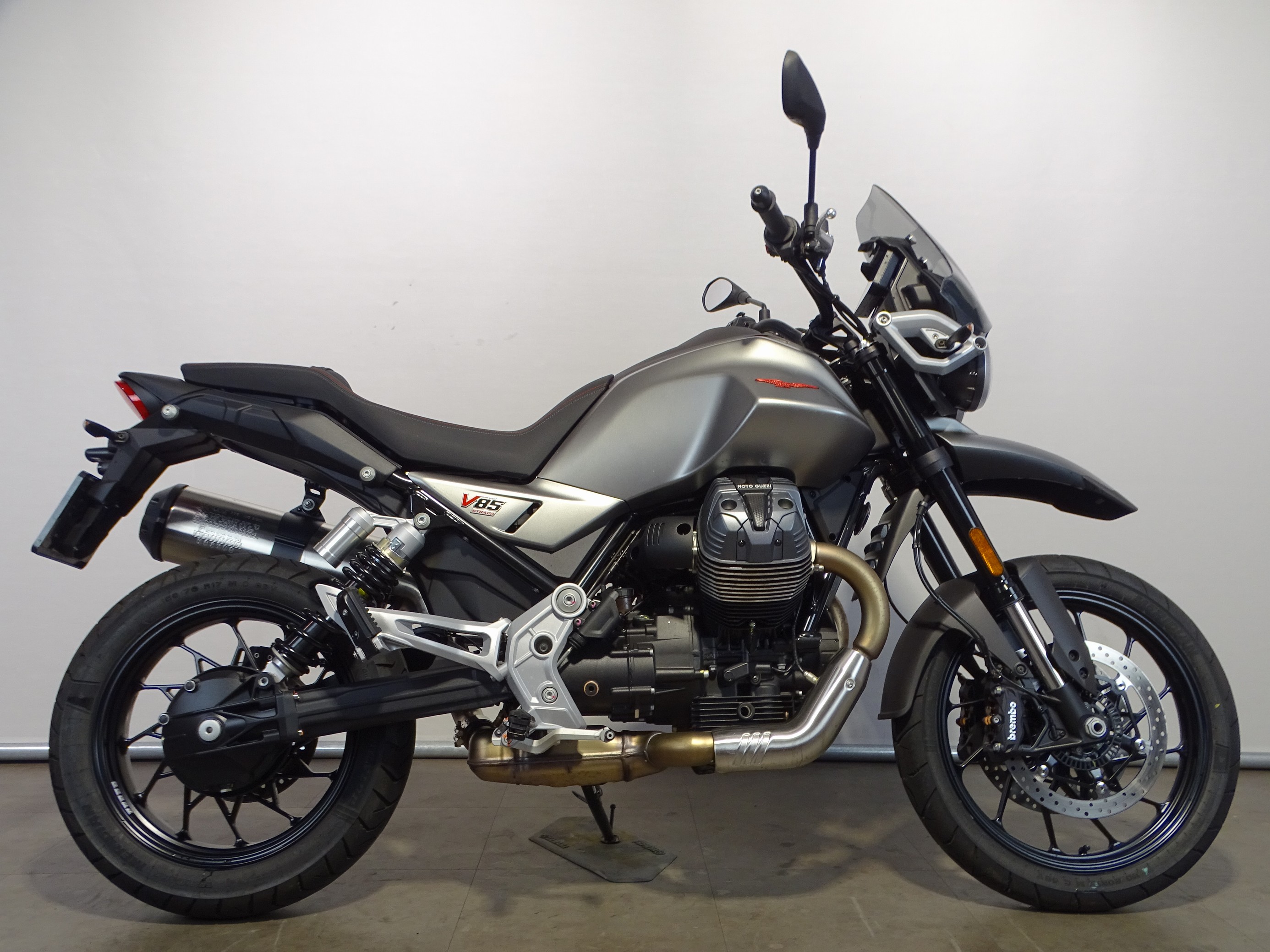 MOTO GUZZI V 85 STRADA