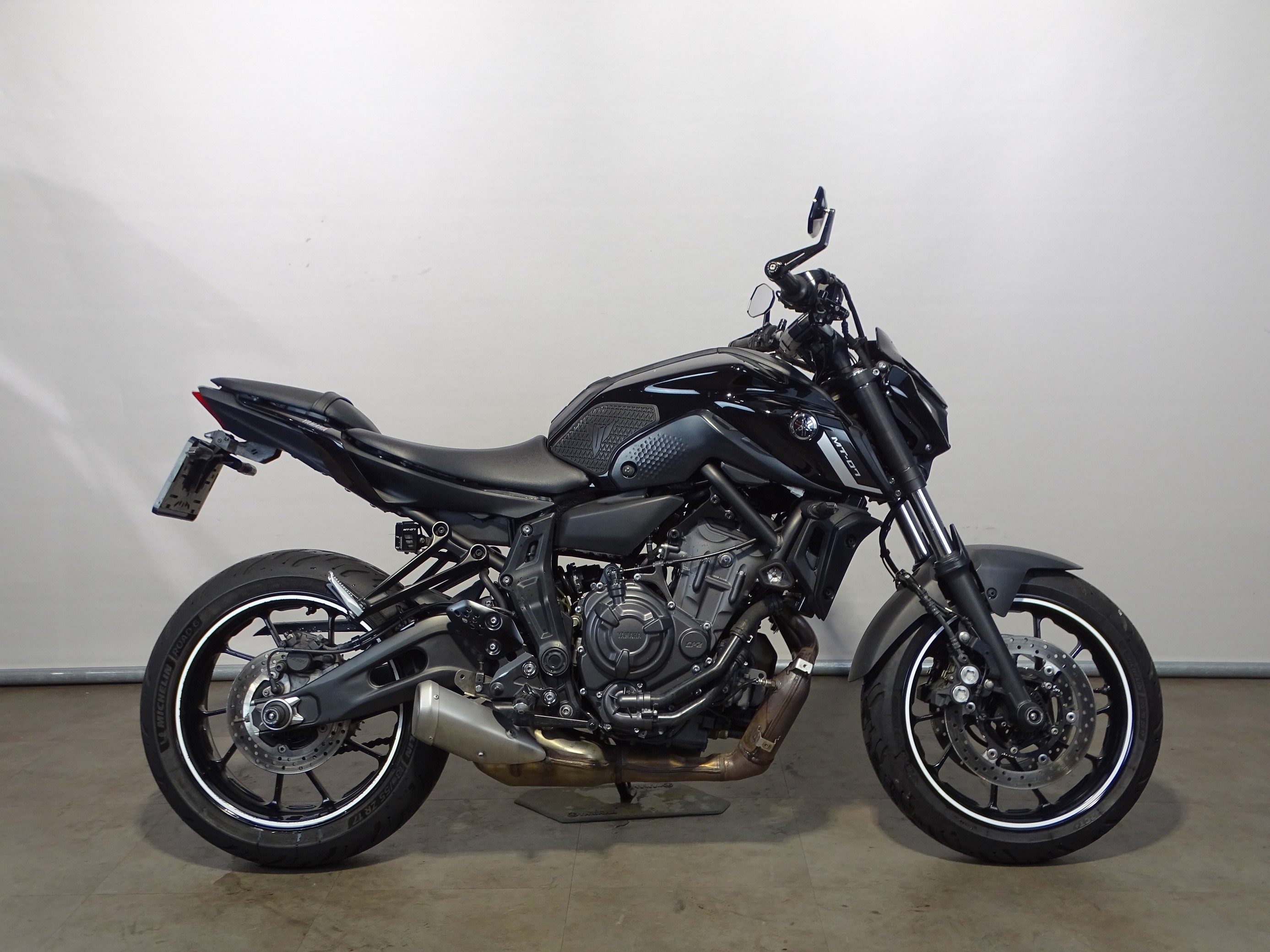YAMAHA MT-07