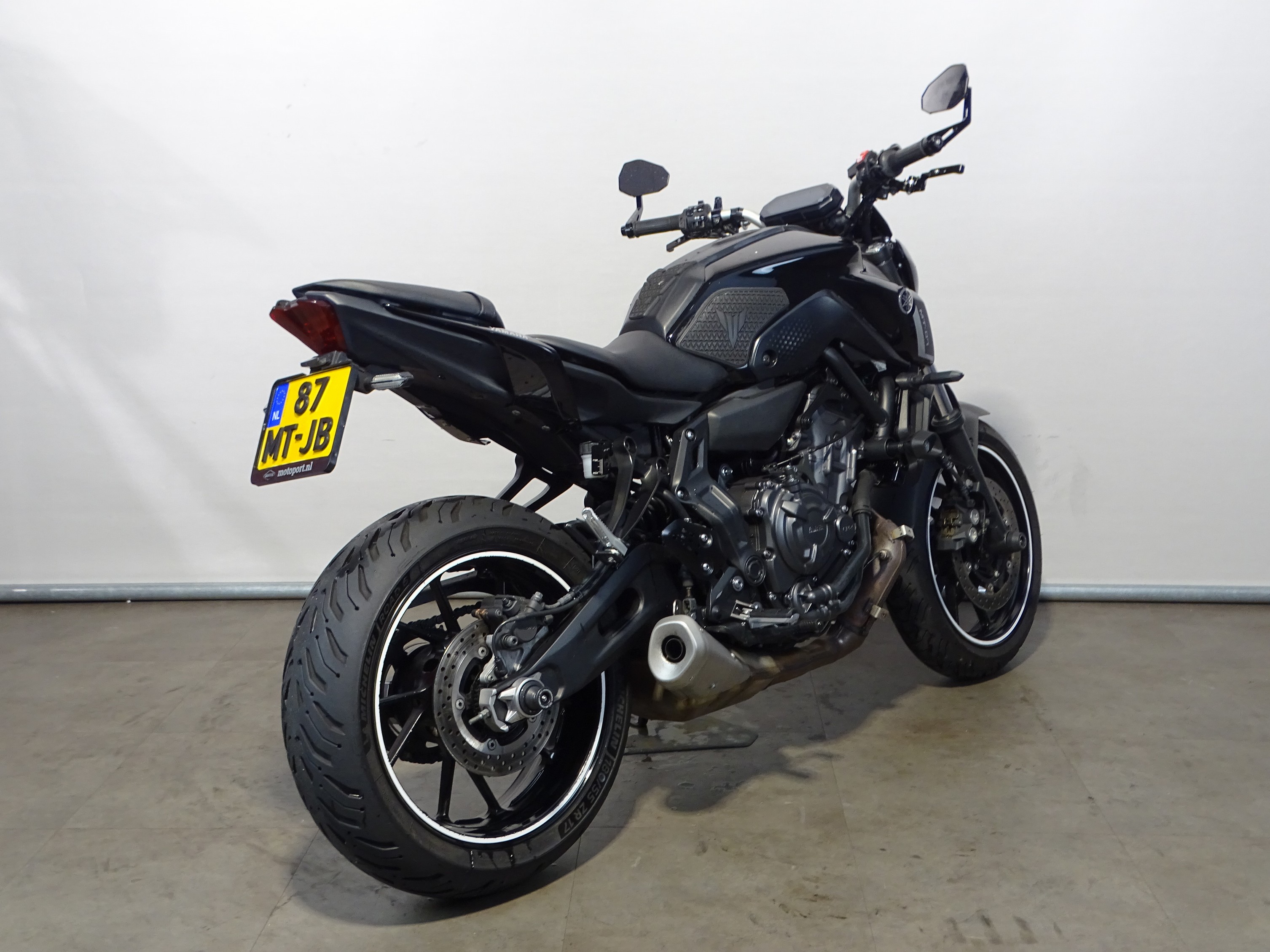 YAMAHA MT-07
