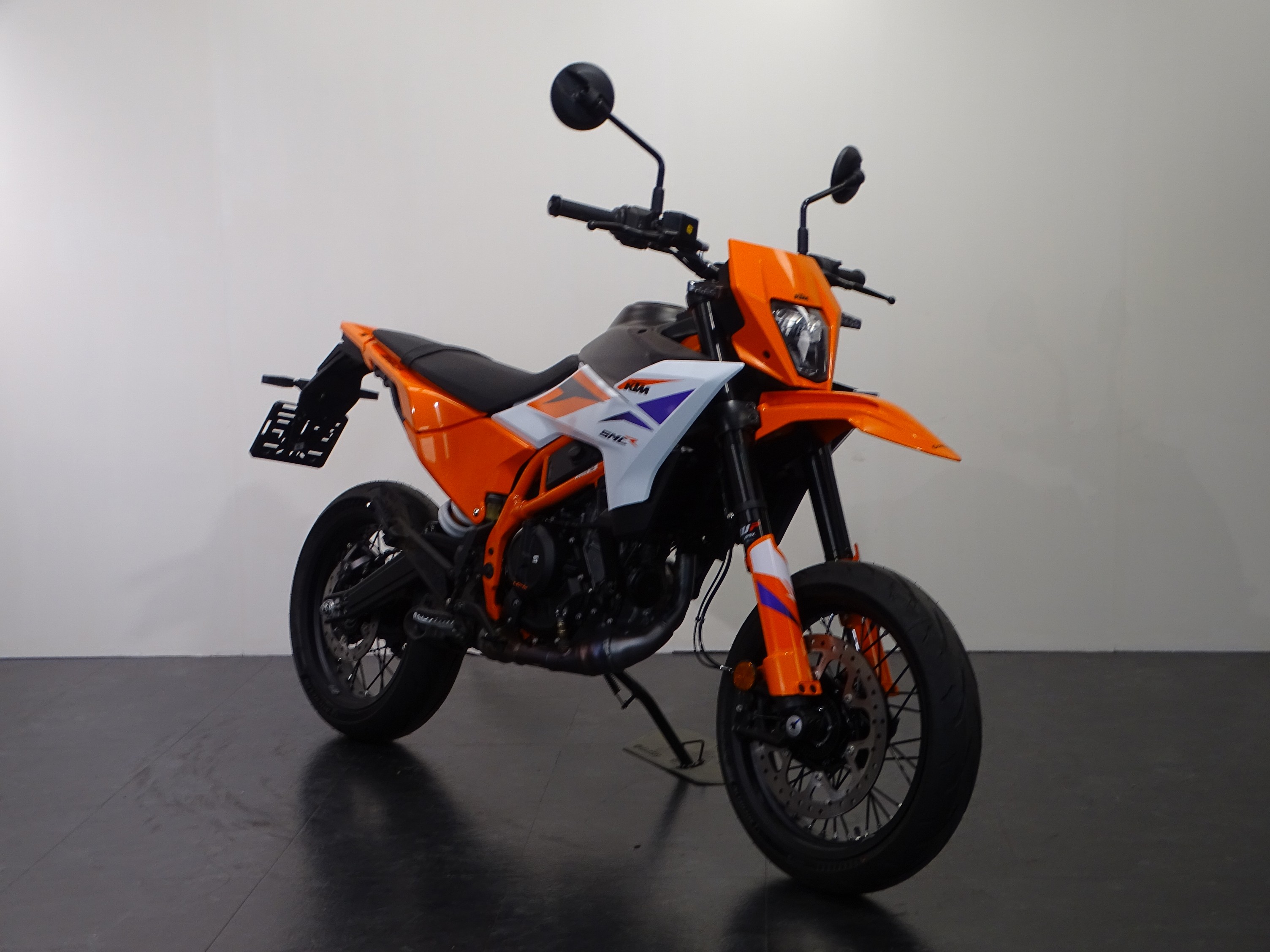 KTM 390 SMC-R